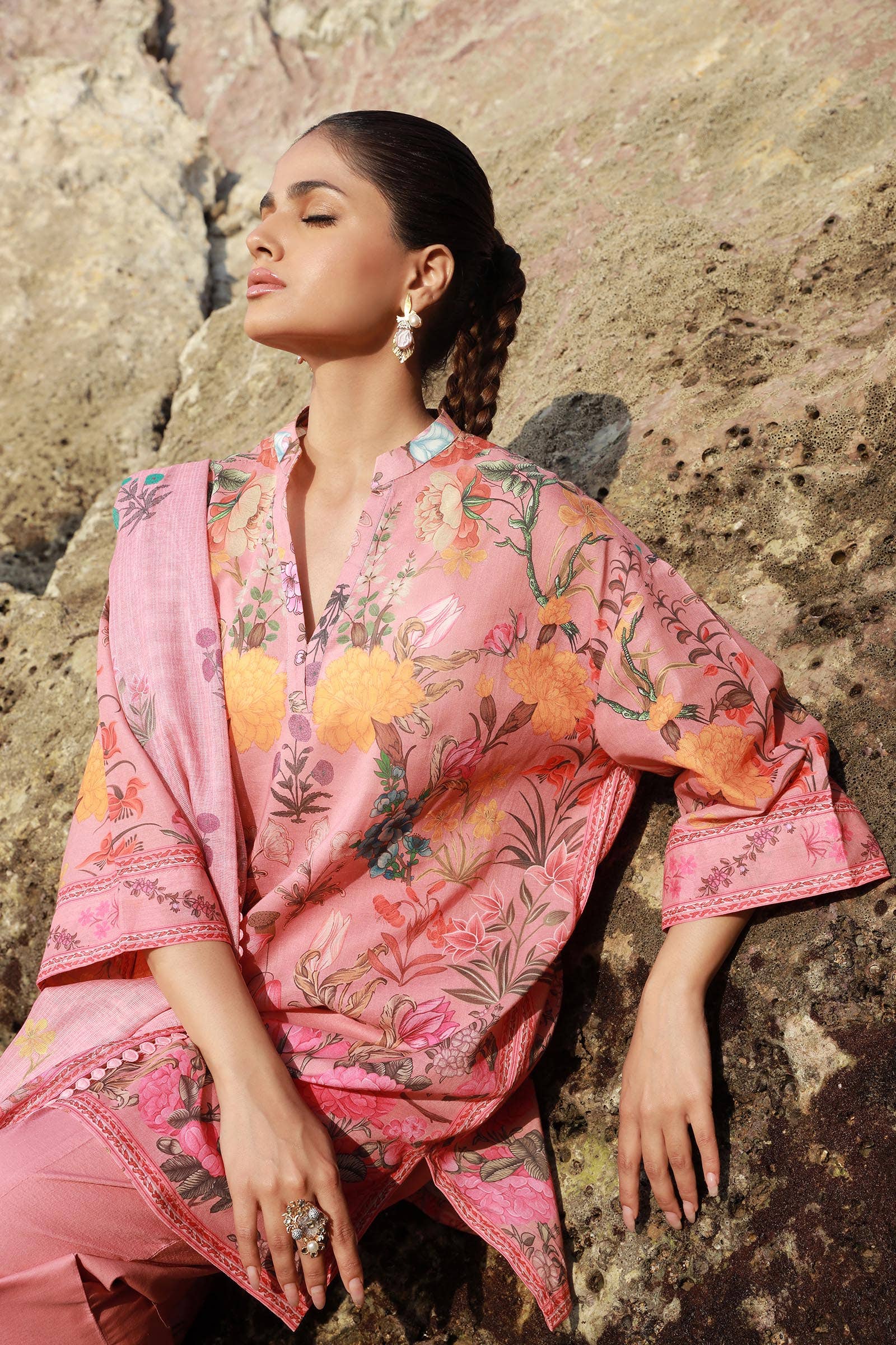 Sana Safinaz | Mahay Spring 24 | H241-019A-3CS - Official Sana Safinaz stockist in UK - Sakeena London