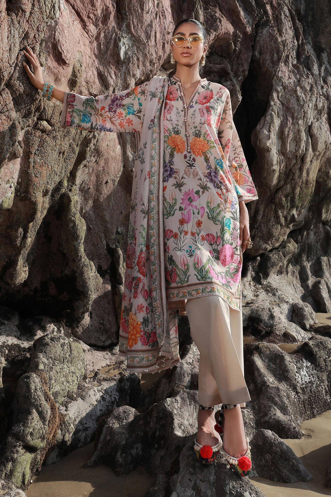 Sana Safinaz | Mahay Spring 24 | H241-019B-3CS - Official Sana Safinaz stockist in UK - Sakeena London