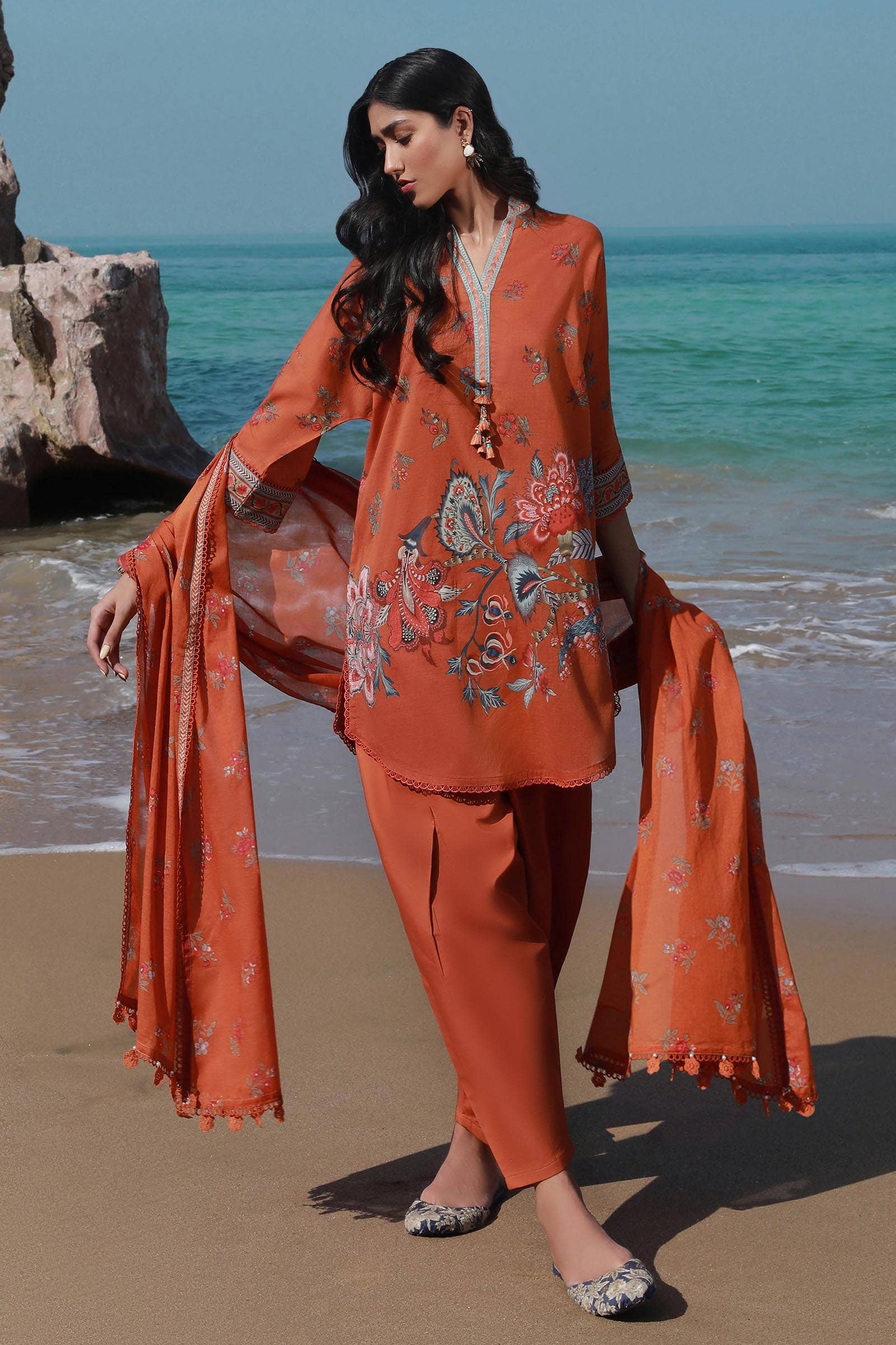 Sana Safinaz | Mahay Spring 24 | H241-020A-3CG - Official Sana Safinaz stockist in UK - Sakeena London