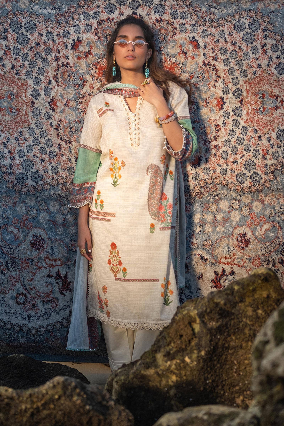 Sana Safinaz | Mahay Spring 24 | H241-022A-2BS - Official Sana Safinaz stockist in UK - Sakeena London