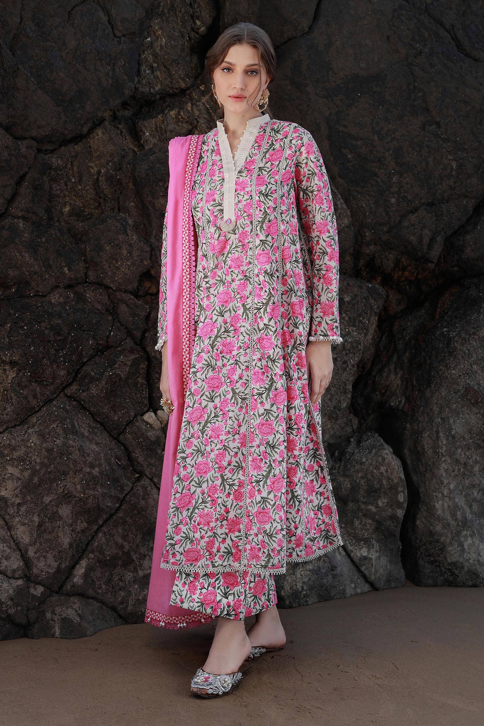 Sana Safinaz | Mahay Spring 24 | H241-004A-3CG - Official Sana Safinaz stockist in UK - Sakeena London