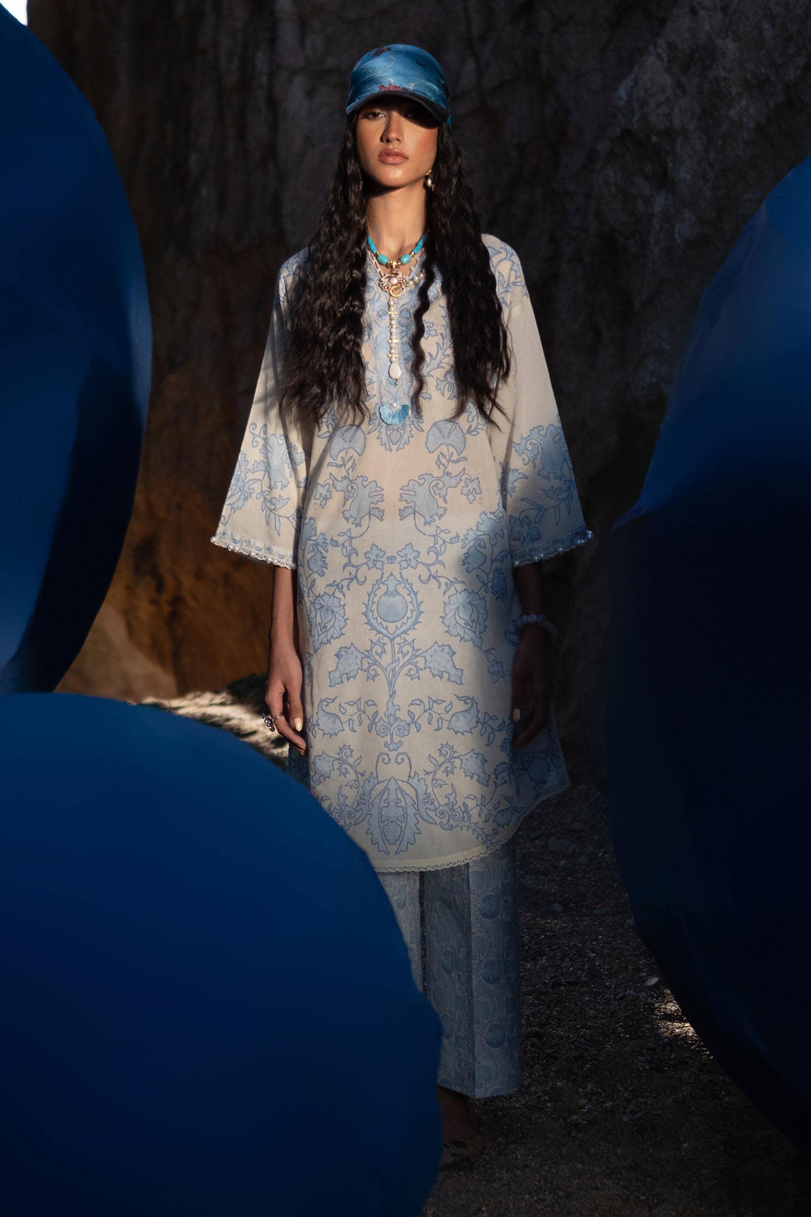Sana Safinaz | Mahay Spring 24 | H241-025B-2AC - Official Sana Safinaz stockist in UK - Sakeena London