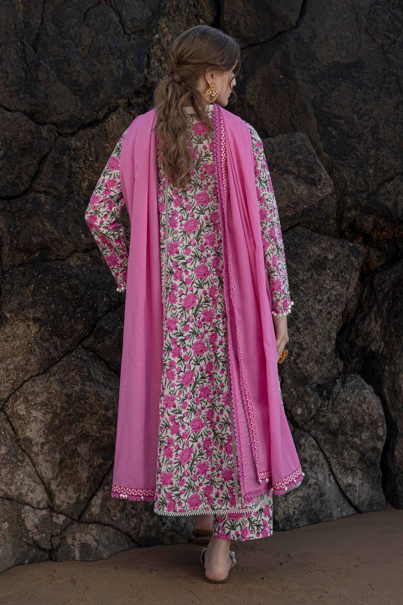 Sana Safinaz | Mahay Spring 24 | H241-004A-3CG - Official Sana Safinaz stockist in UK - Sakeena London