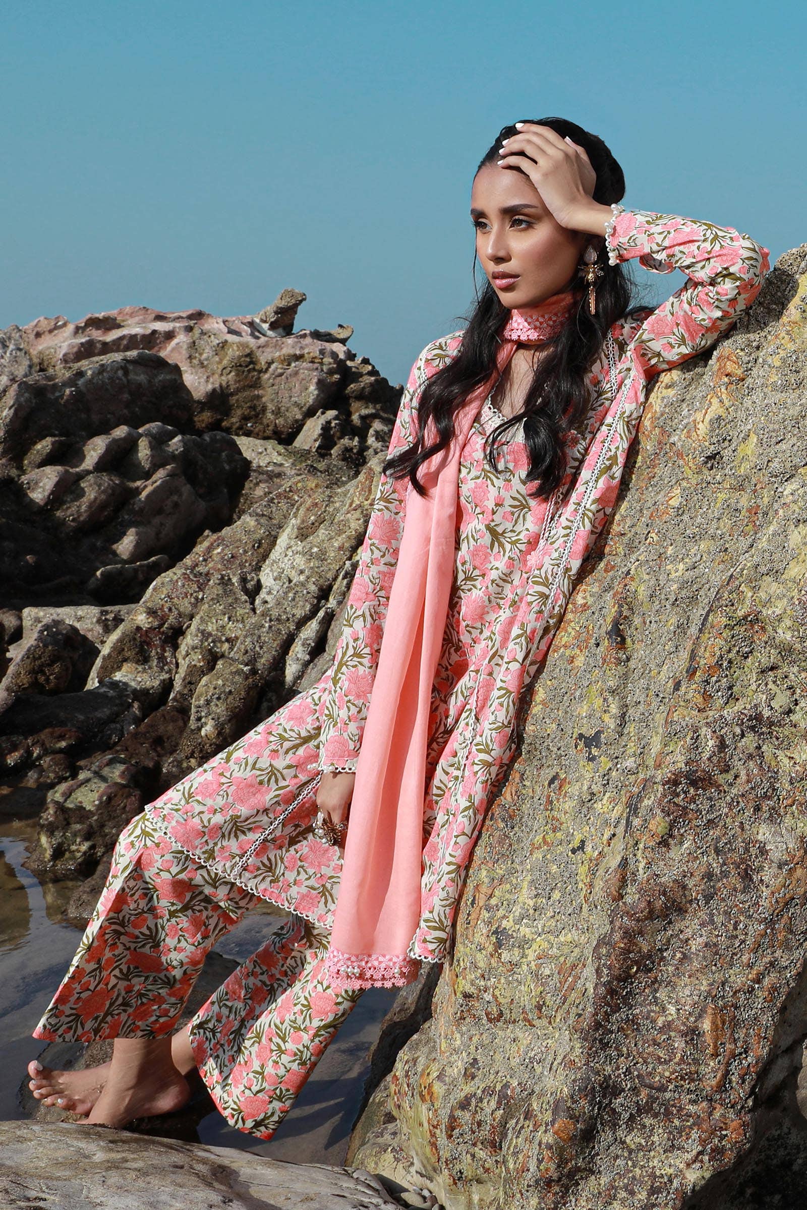 Sana Safinaz | Mahay Spring 24 | H241-004B-3CG - Official Sana Safinaz stockist in UK - Sakeena London
