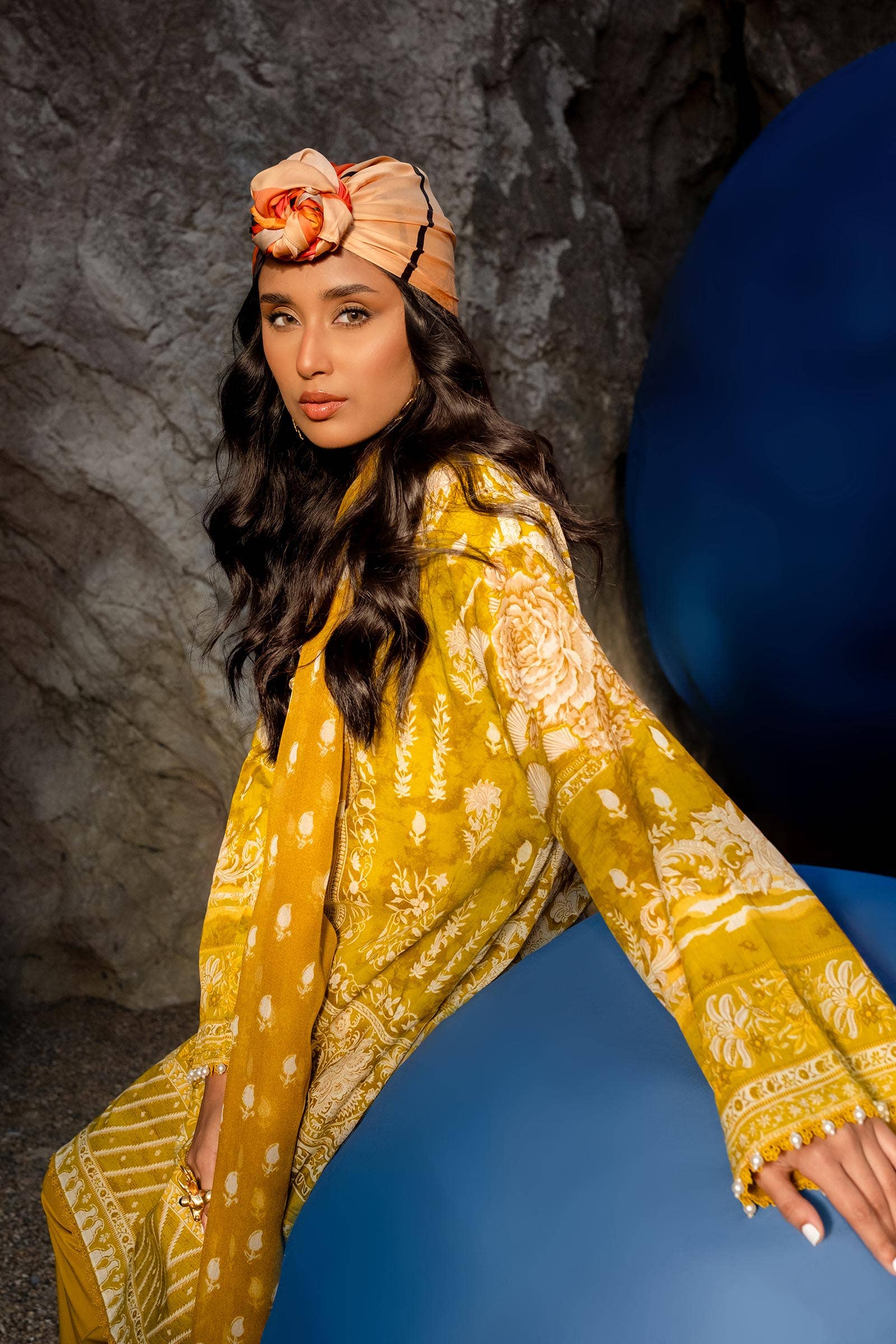 Sana Safinaz | Mahay Spring 24 | H241-005B-3CI - Official Sana Safinaz stockist in UK - Sakeena London