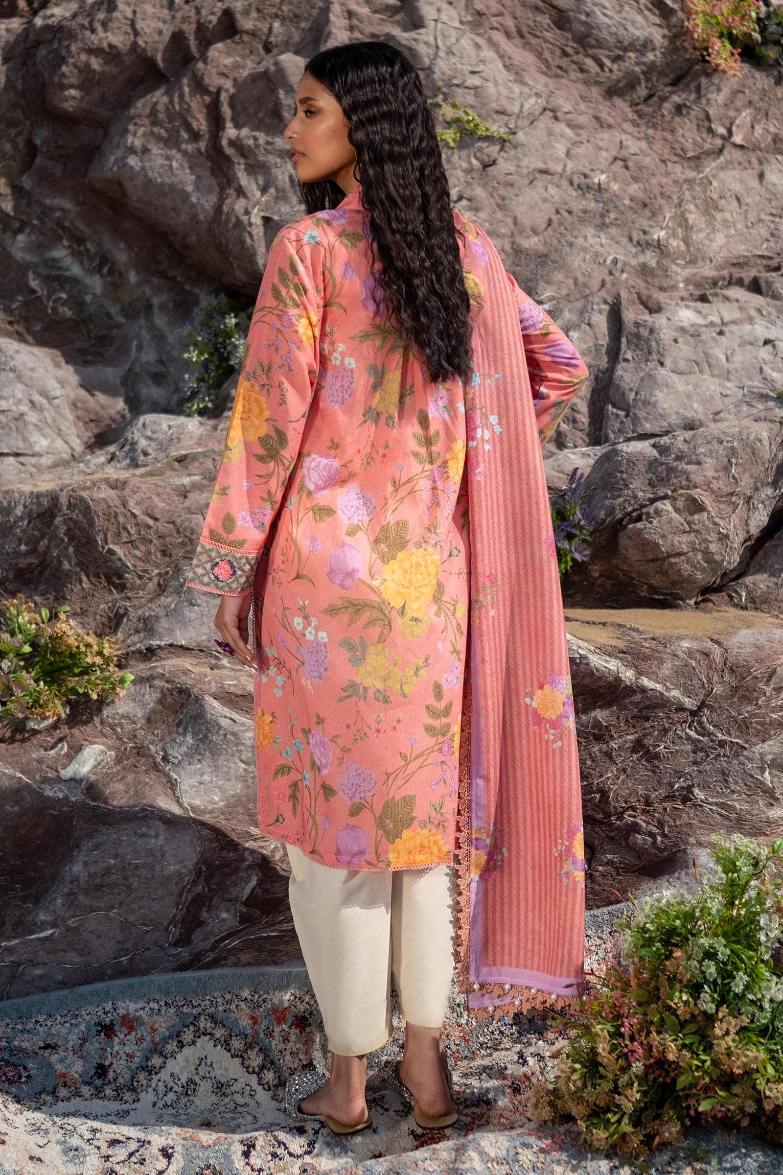 Sana Safinaz | Mahay Spring 24 | H241-007A-2S - Official Sana Safinaz stockist in UK - Sakeena London