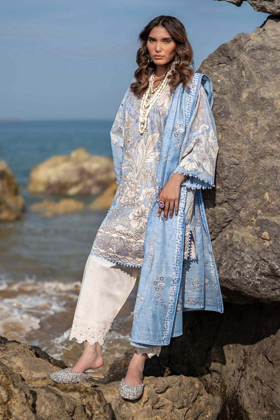 Sana Safinaz | Mahay Spring 24 | H241-009A-2DD - Official Sana Safinaz stockist in UK - Sakeena London