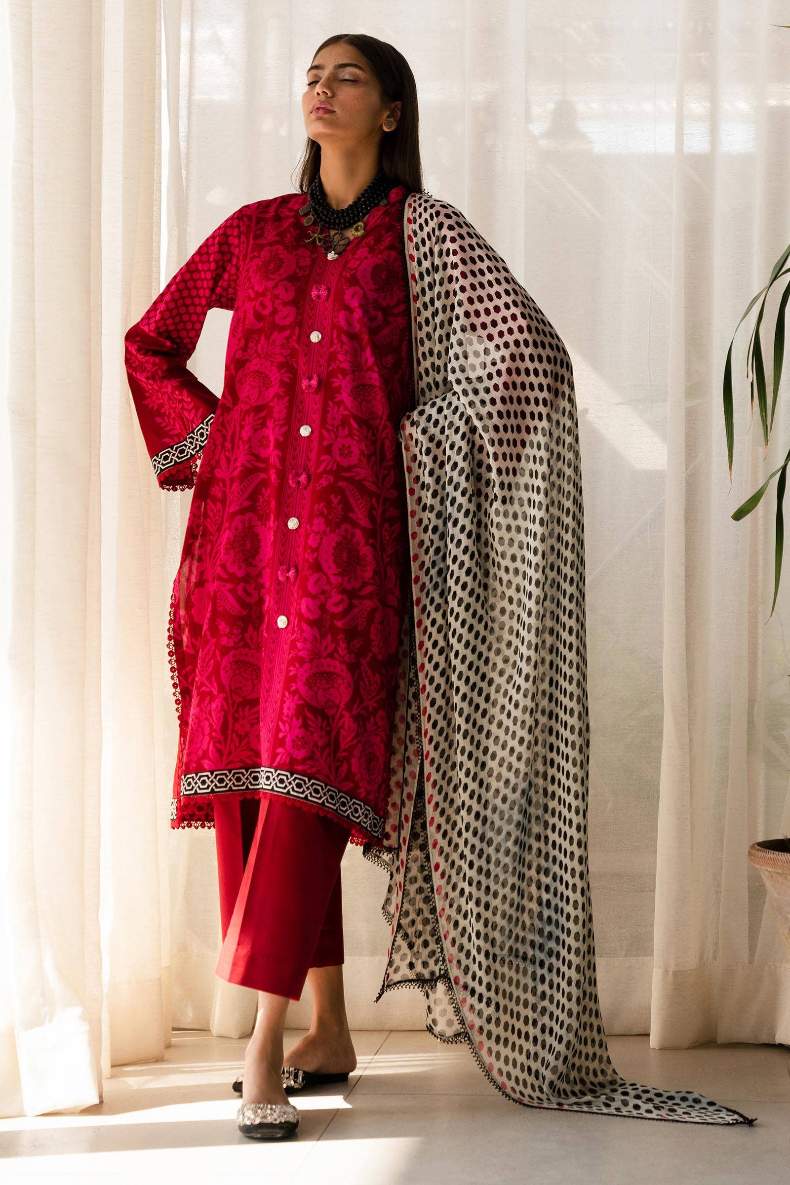 Sana Safinaz | Mahay Spring 24 | H241-010A-3CI - Official Sana Safinaz stockist in UK - Sakeena London