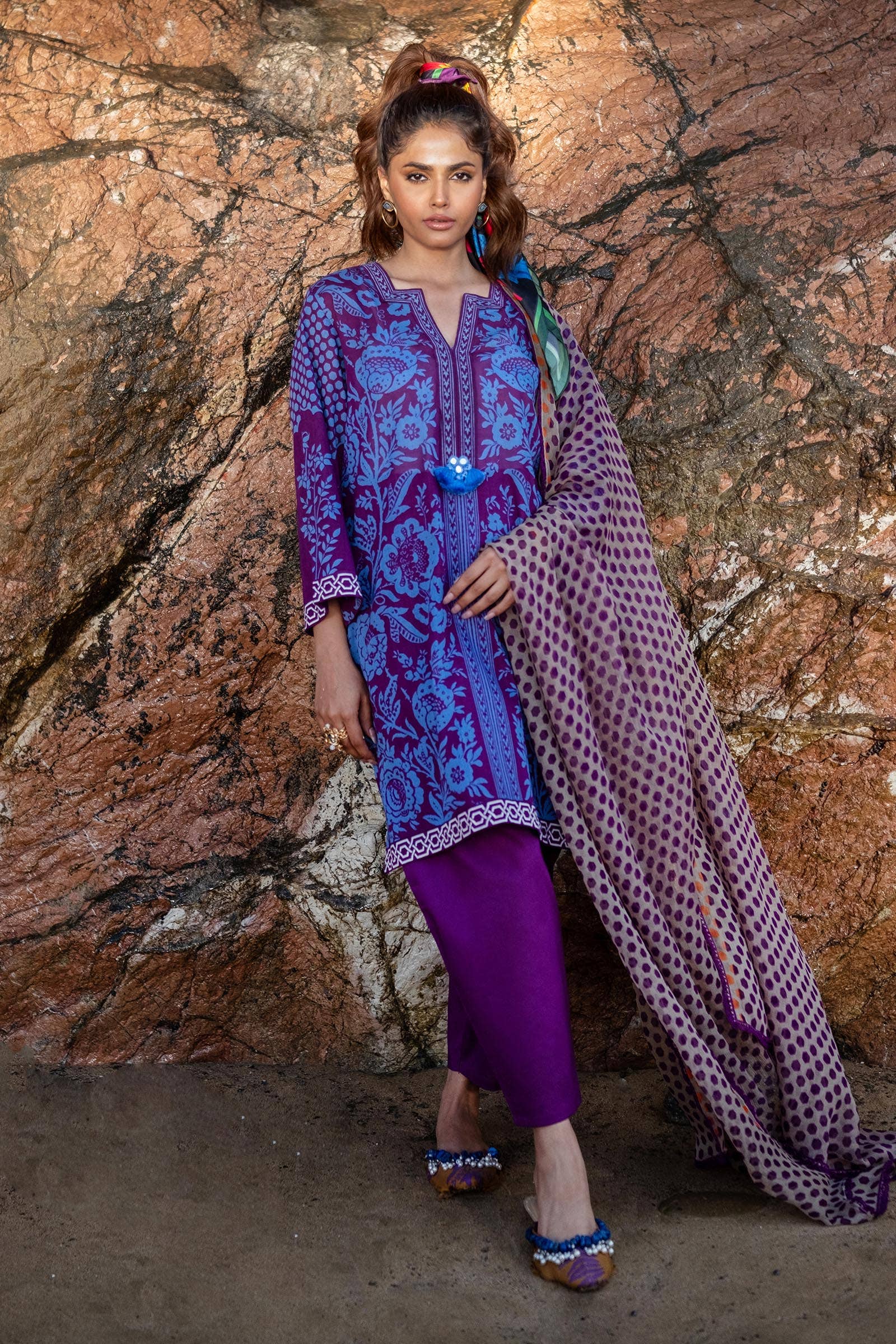 Sana Safinaz | Mahay Spring 24 | H241-010B-3CI - Official Sana Safinaz stockist in UK - Sakeena London
