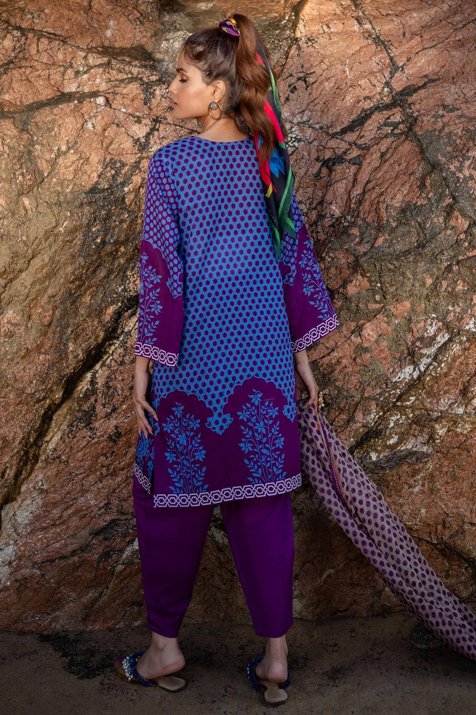 Sana Safinaz | Mahay Spring 24 | H241-010B-3CI - Official Sana Safinaz stockist in UK - Sakeena London