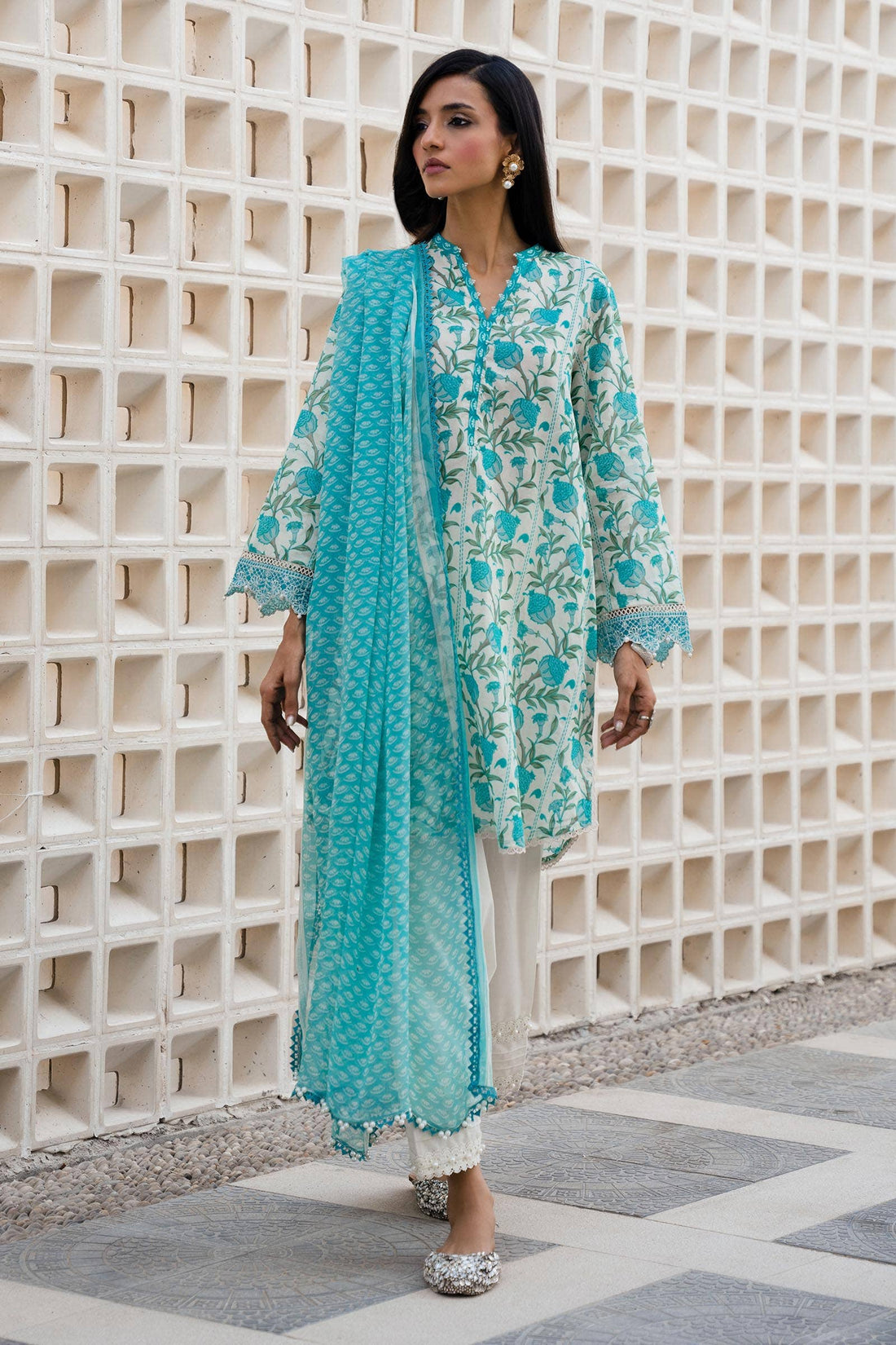 Sana Safinaz | Mahay Spring 24 | H241-002A-2BI - Official Sana Safinaz stockist in UK - Sakeena London