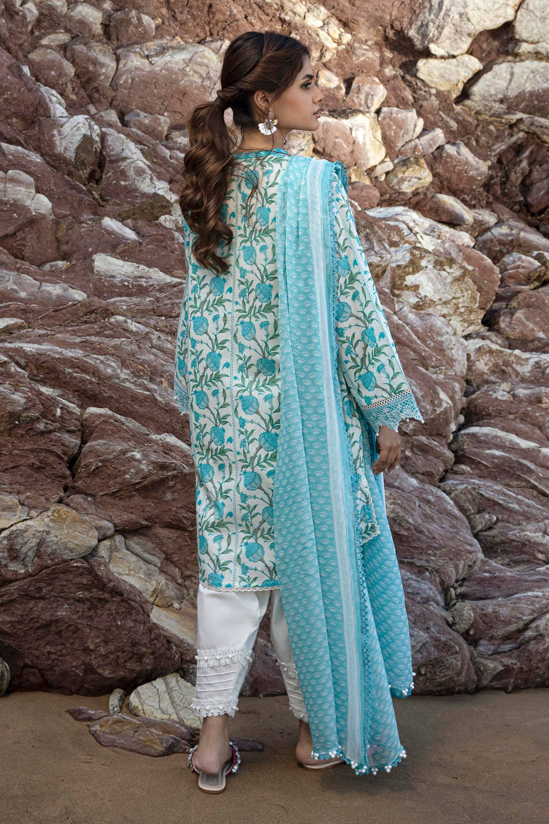 Sana Safinaz | Mahay Spring 24 | H241-002A-2BI - Official Sana Safinaz stockist in UK - Sakeena London