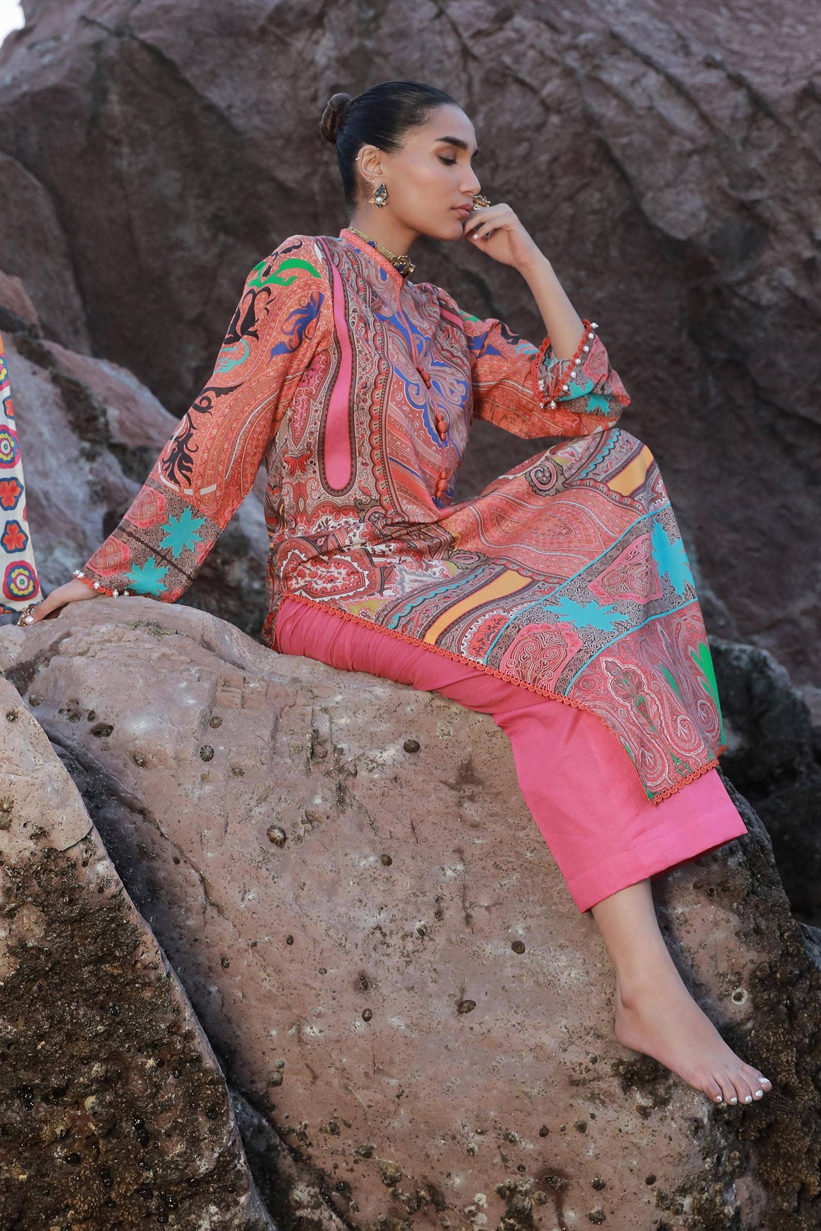 Sana Safinaz | Mahay Spring 24 | H241-012A-2C - Official Sana Safinaz stockist in UK - Sakeena London