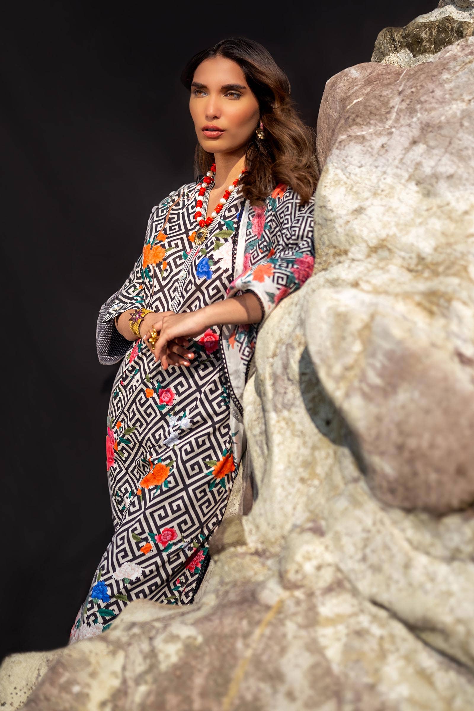 Sana Safinaz | Mahay Spring 24 | H241-013A-2BK - Official Sana Safinaz stockist in UK - Sakeena London