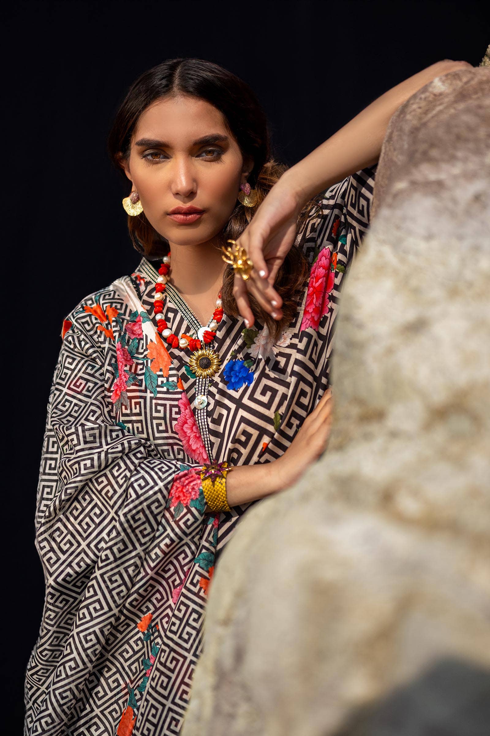 Sana Safinaz | Mahay Spring 24 | H241-013A-2BK - Official Sana Safinaz stockist in UK - Sakeena London