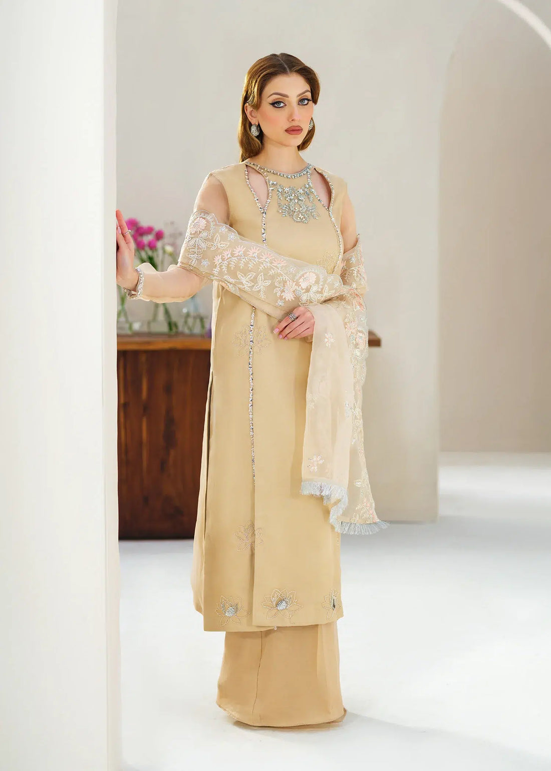 Mahum Asad | Forever and Ever Formals | Glow - Official Mahum Asad stockist in UK - Sakeena London