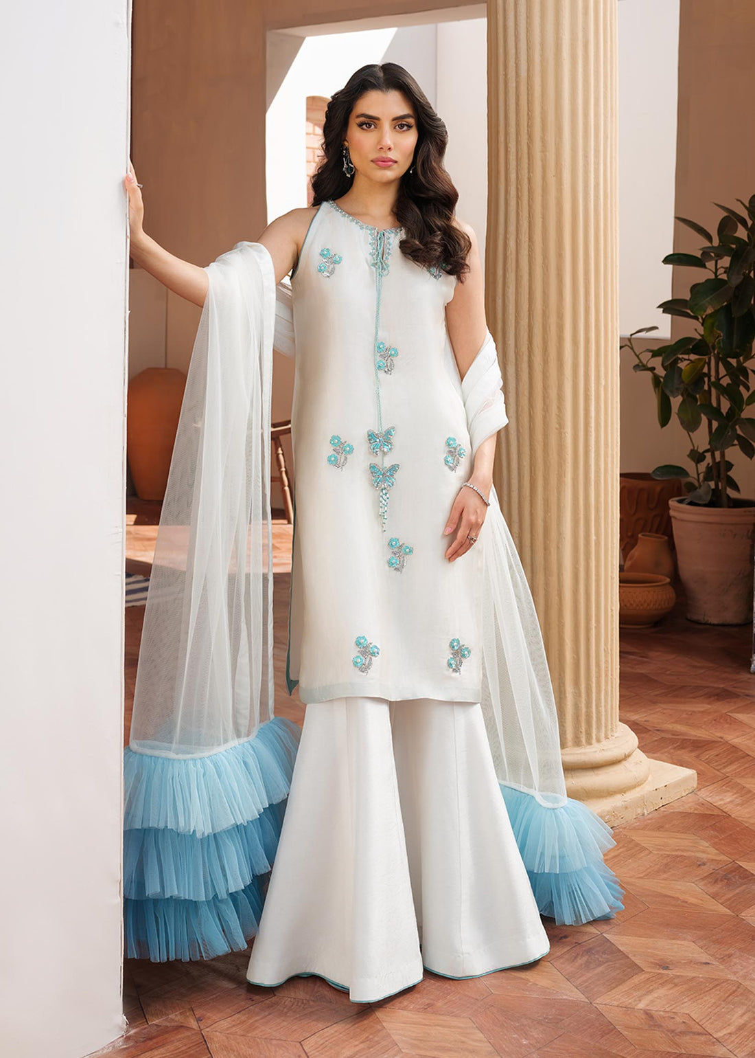 Mahum Asad | Raising The Bar | Trendsetter - Official Mahum Asad stockist in UK - Sakeena London