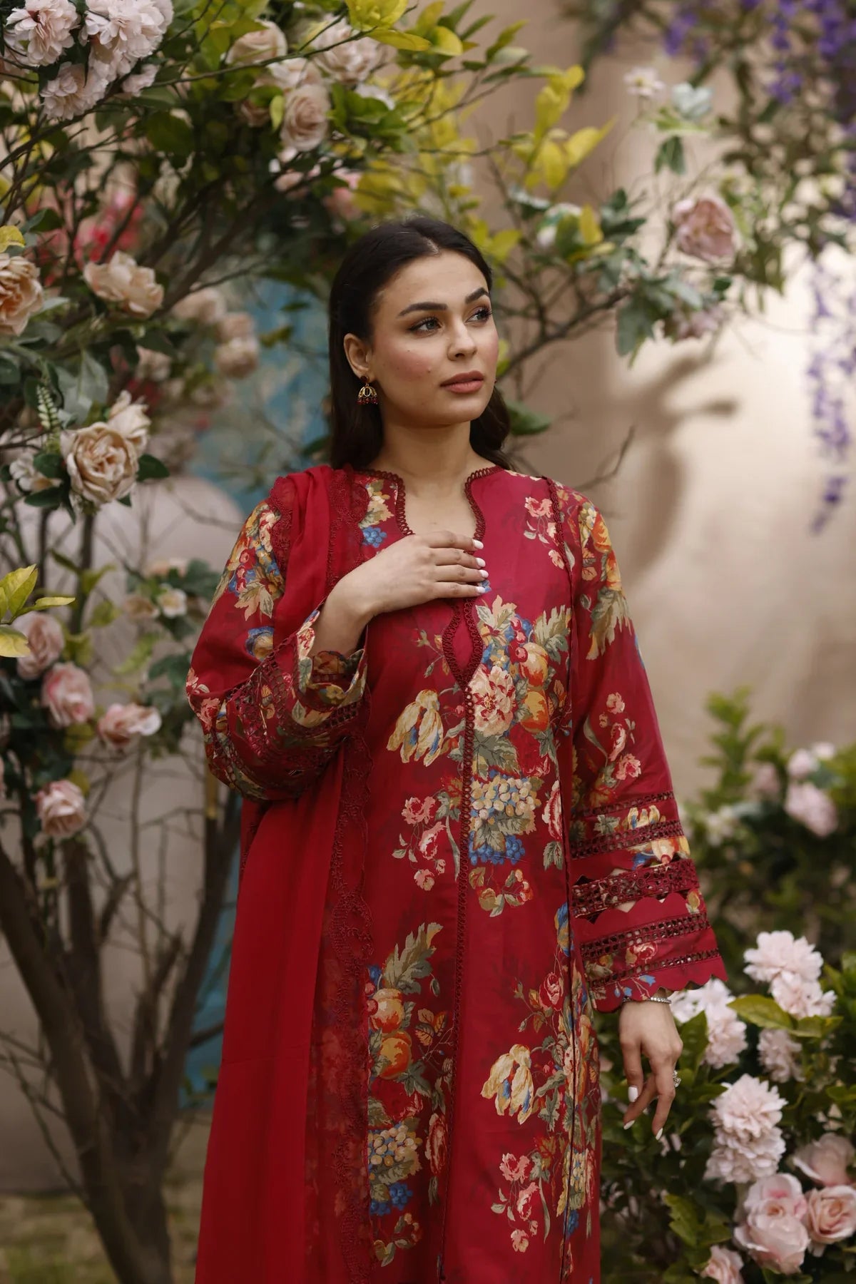 Manara | Vintage Flora 24 | Carmen - Official Manara stockist in UK - Sakeena London
