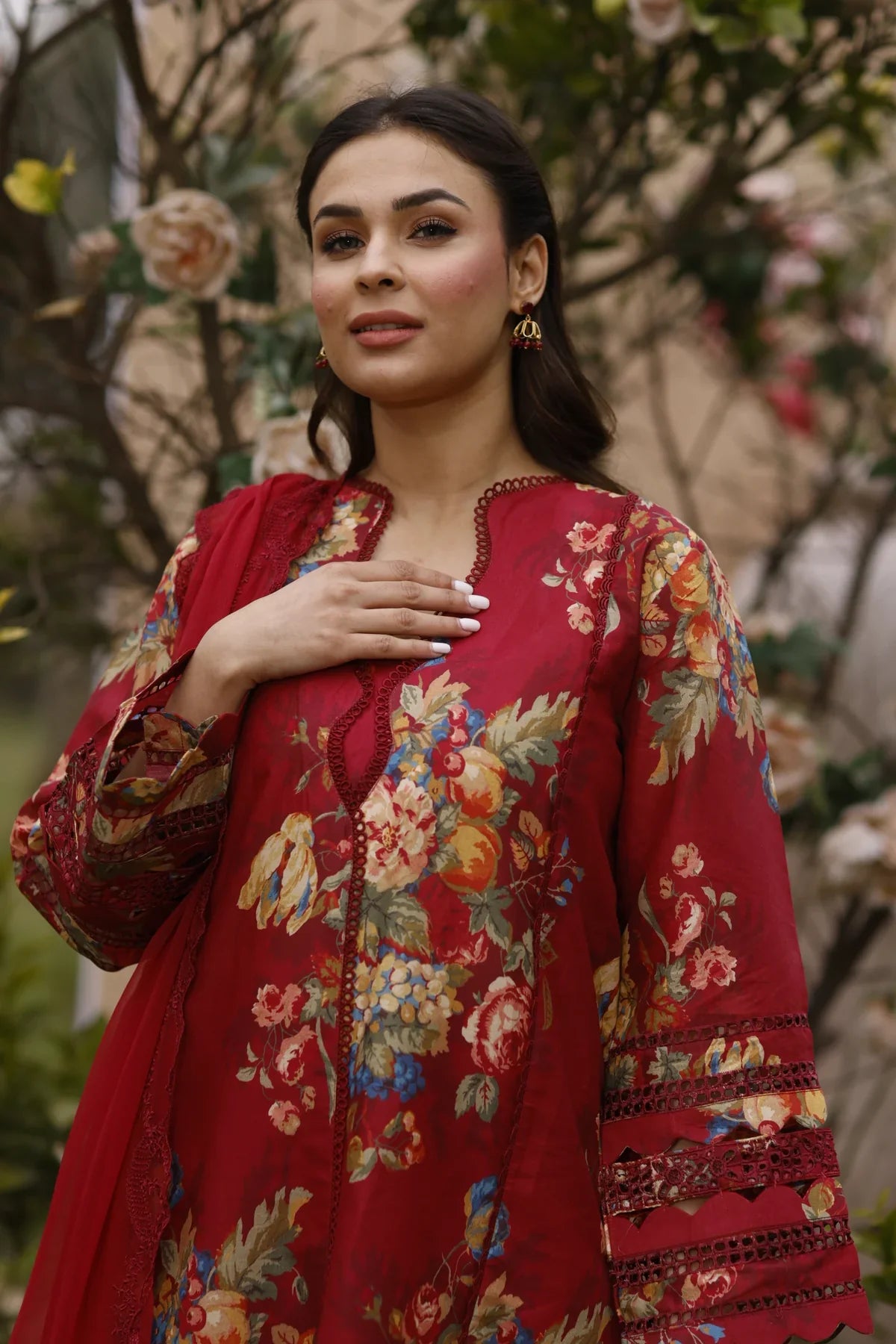 Manara | Vintage Flora 24 | Carmen - Official Manara stockist in UK - Sakeena London
