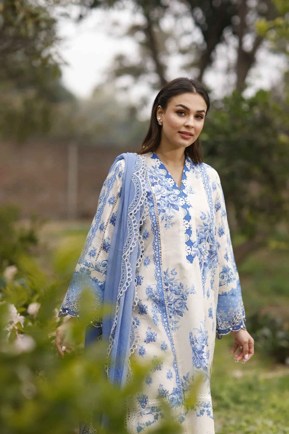 Manara | Vintage Flora 24 | Porcelain - Official Manara stockist in UK - Sakeena London