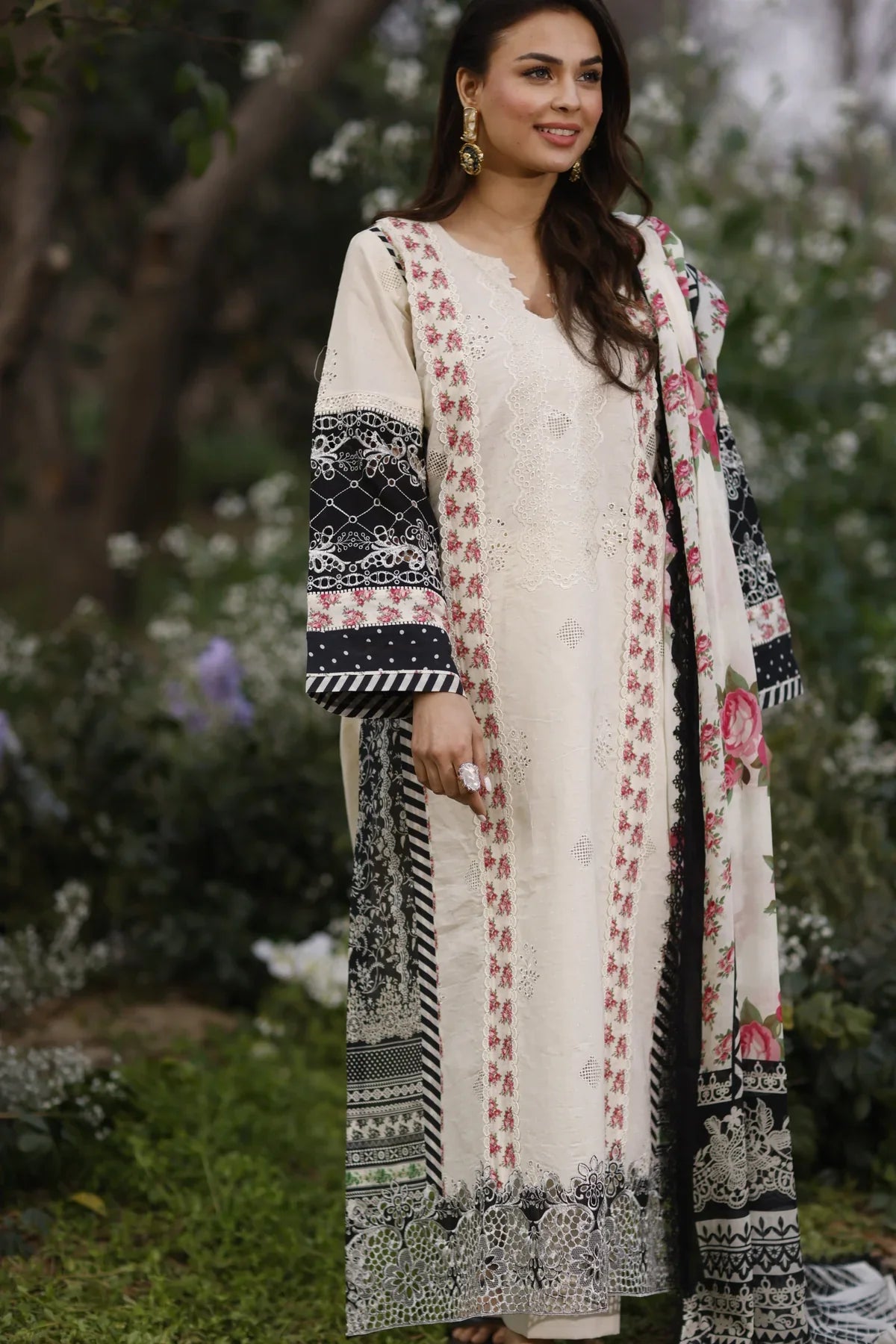 Manara | Vintage Flora 24 | Solaina - Official Manara stockist in UK - Sakeena London
