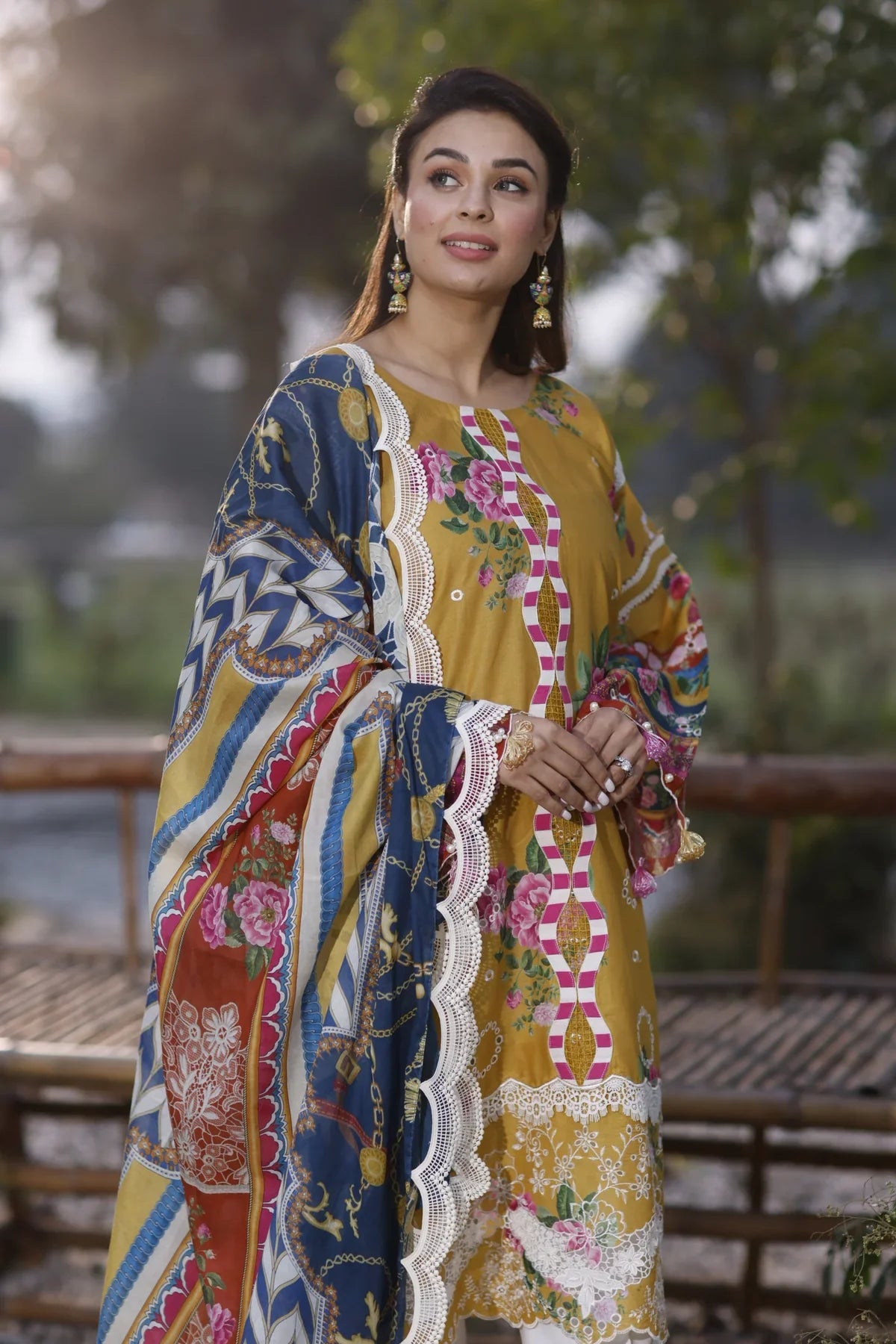 Manara | Vintage Flora 24 | Camellia - Official Manara stockist in UK - Sakeena London