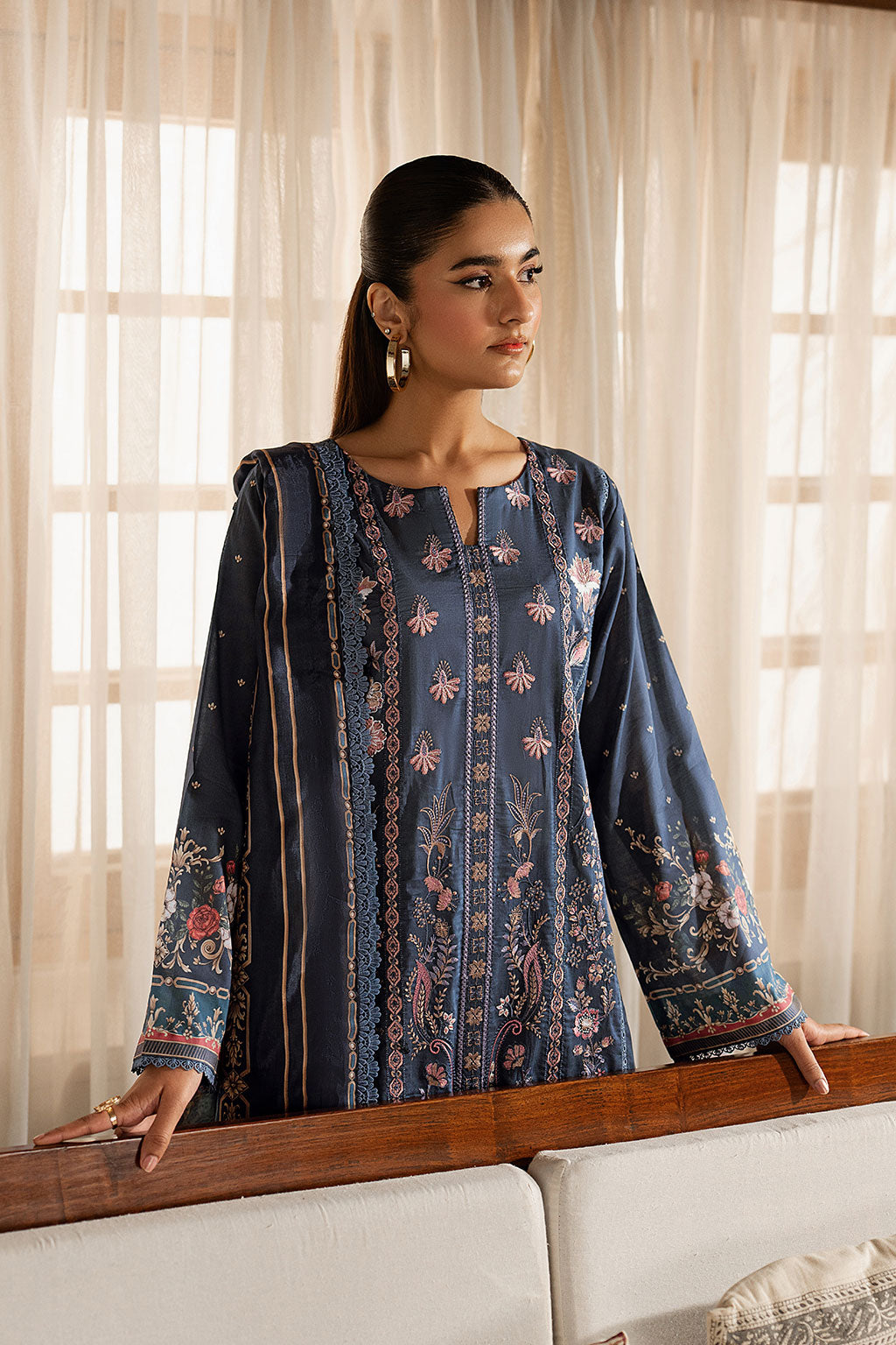 Ramsha | Mashal Luxury Lawn | L-1606