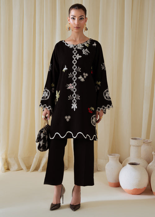 Saira Shakira | Basic Pret 25 | Dark Dust - Official Saira Shakira stockist in UK - Sakeena London