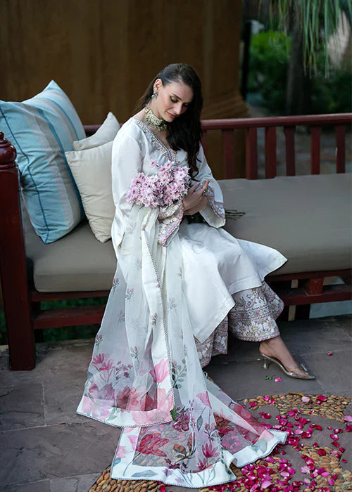 Mehak Yaqoob | Marvi Collection | Zhala - Official Mehak Yaqoob stockist in UK - Sakeena London