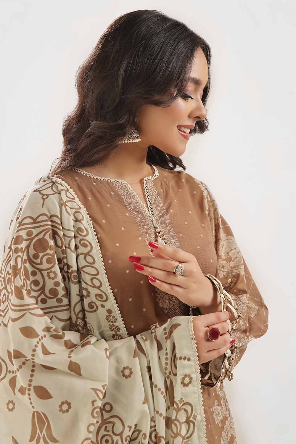 Gul Ahmed | MalMal Collection 24 | ML-42016 - Official Gul Ahmed stockist in UK - Sakeena London