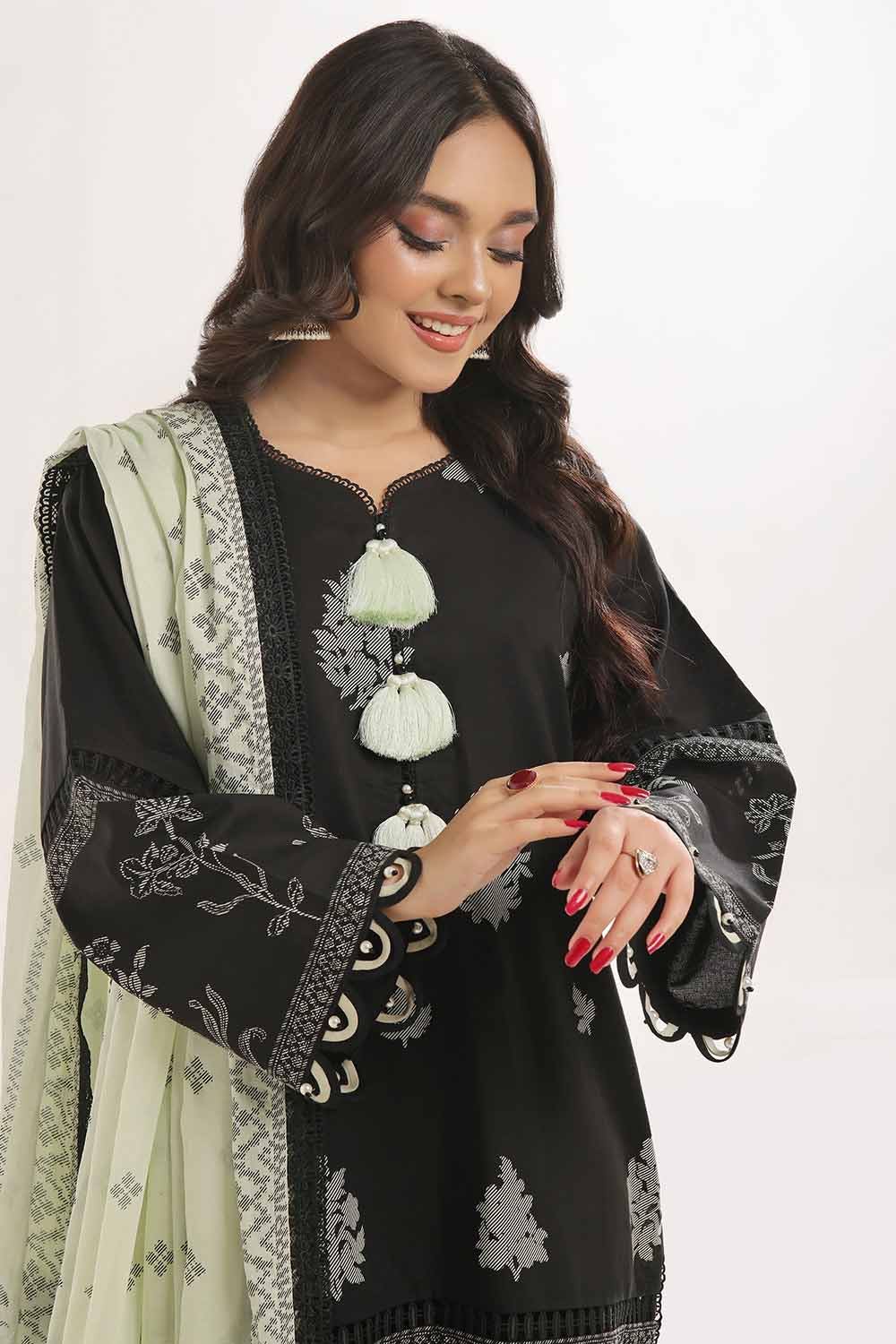 Gul Ahmed | MalMal Collection 24 | ML-42017 - Official Gul Ahmed stockist in UK - Sakeena London
