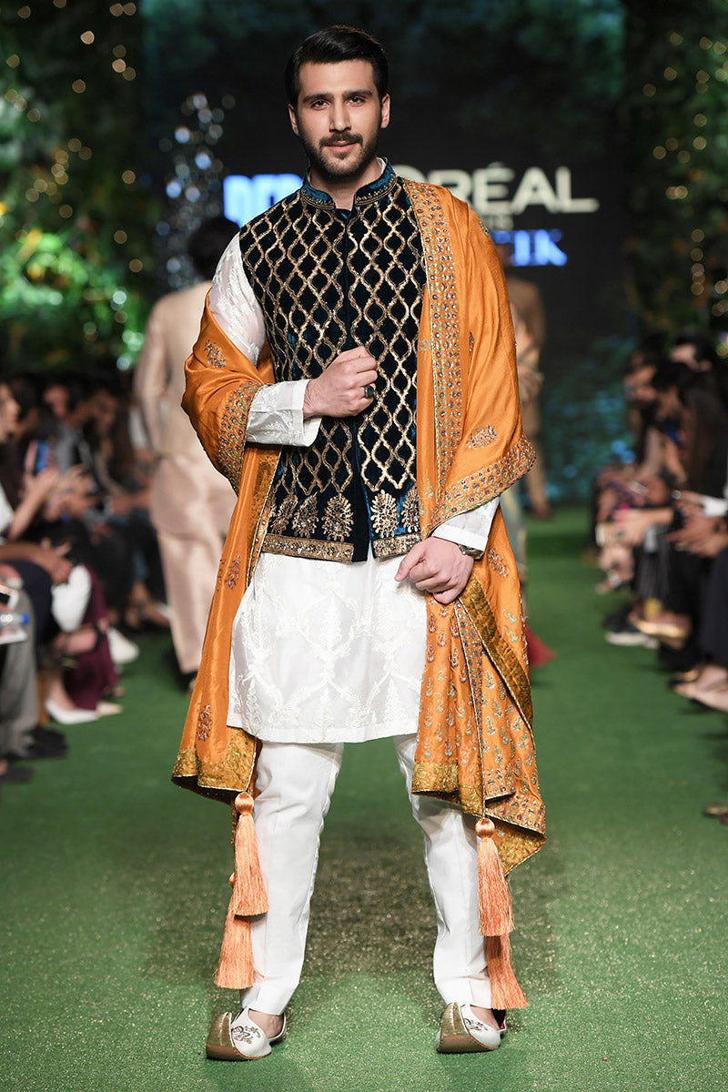 Pakistani Menswear | MNR-JAANBAAZ - Official Sakeena London Ltd. stockist in UK - Sakeena London