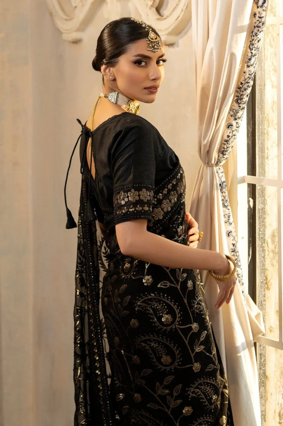 Mohagni | Janan Formals | LAILA MGL-14 - Official Mohagni stockist in UK - Sakeena London