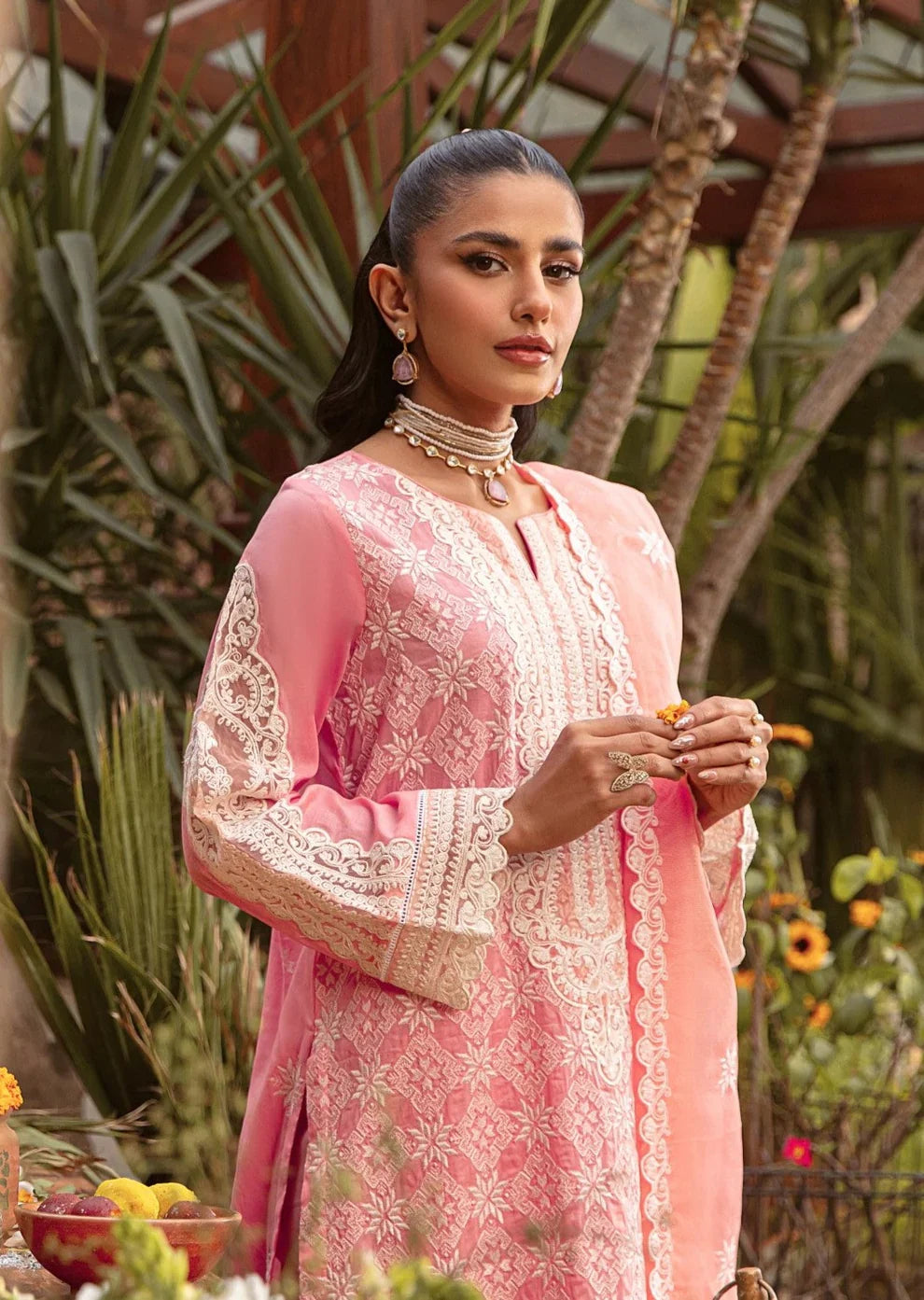Mohagni | Muntazir Luxury Lawn 24 | MGZ-12 - Official Mohagni stockist in UK - Sakeena London