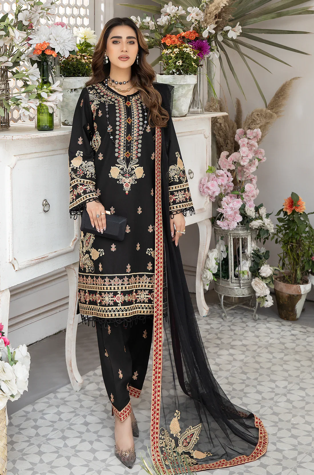 Mohagni | Muntazir Luxury Lawn 24 | AM-05 - Official Mohagni stockist in UK - Sakeena London