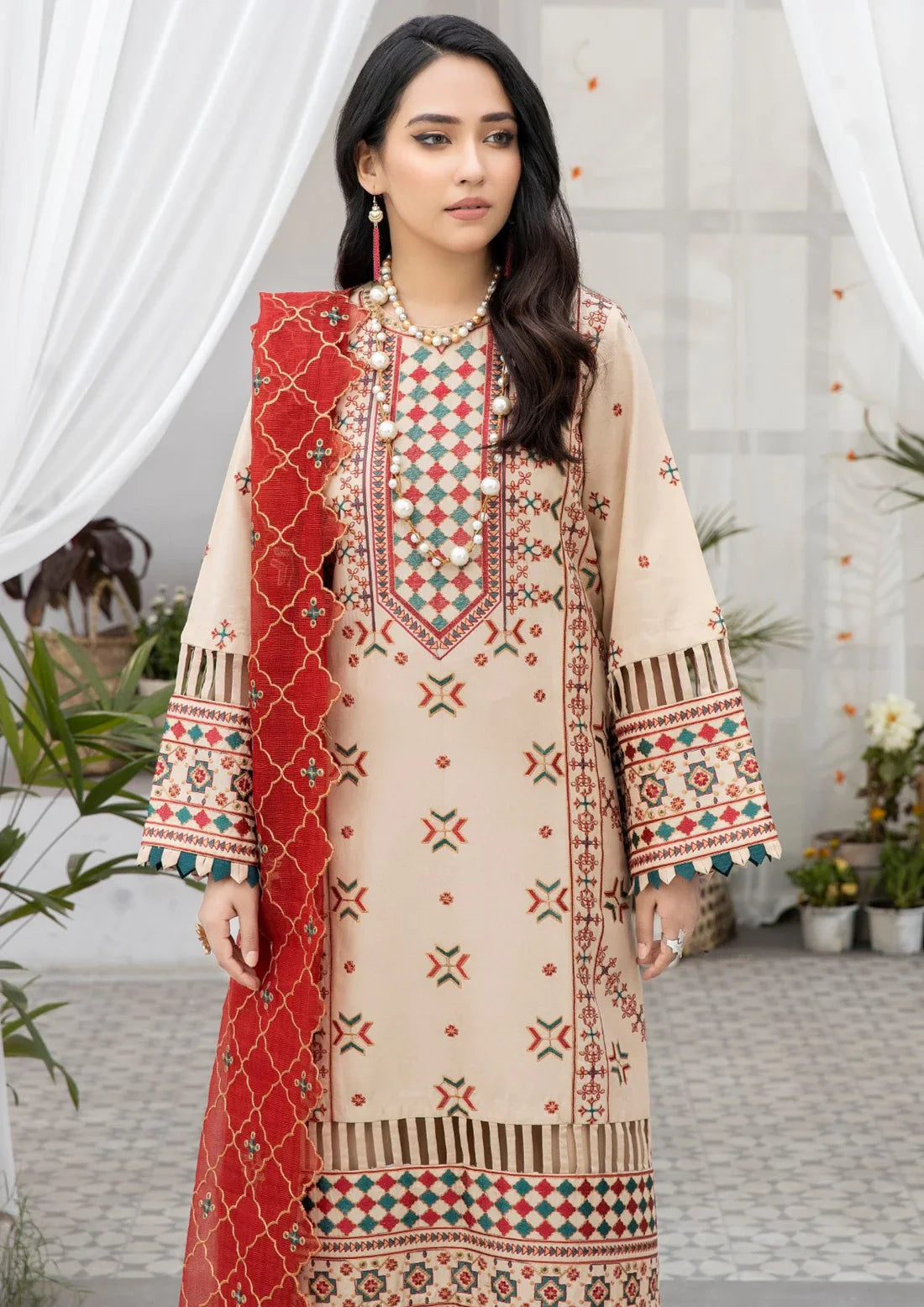 Mohagni | Muntazir Luxury Lawn 24 | AM-15 - Official Mohagni stockist in UK - Sakeena London