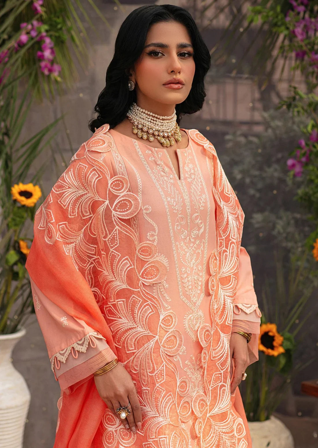 Mohagni | Muntazir Luxury Lawn 24 | CM-01 - Official Mohagni stockist in UK - Sakeena London