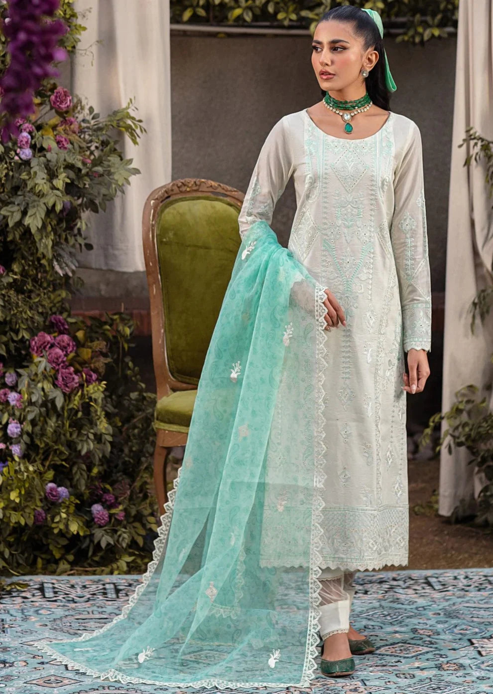 Mohagni | Muntazir Luxury Lawn 24 | CM-03 - Official Mohagni stockist in UK - Sakeena London