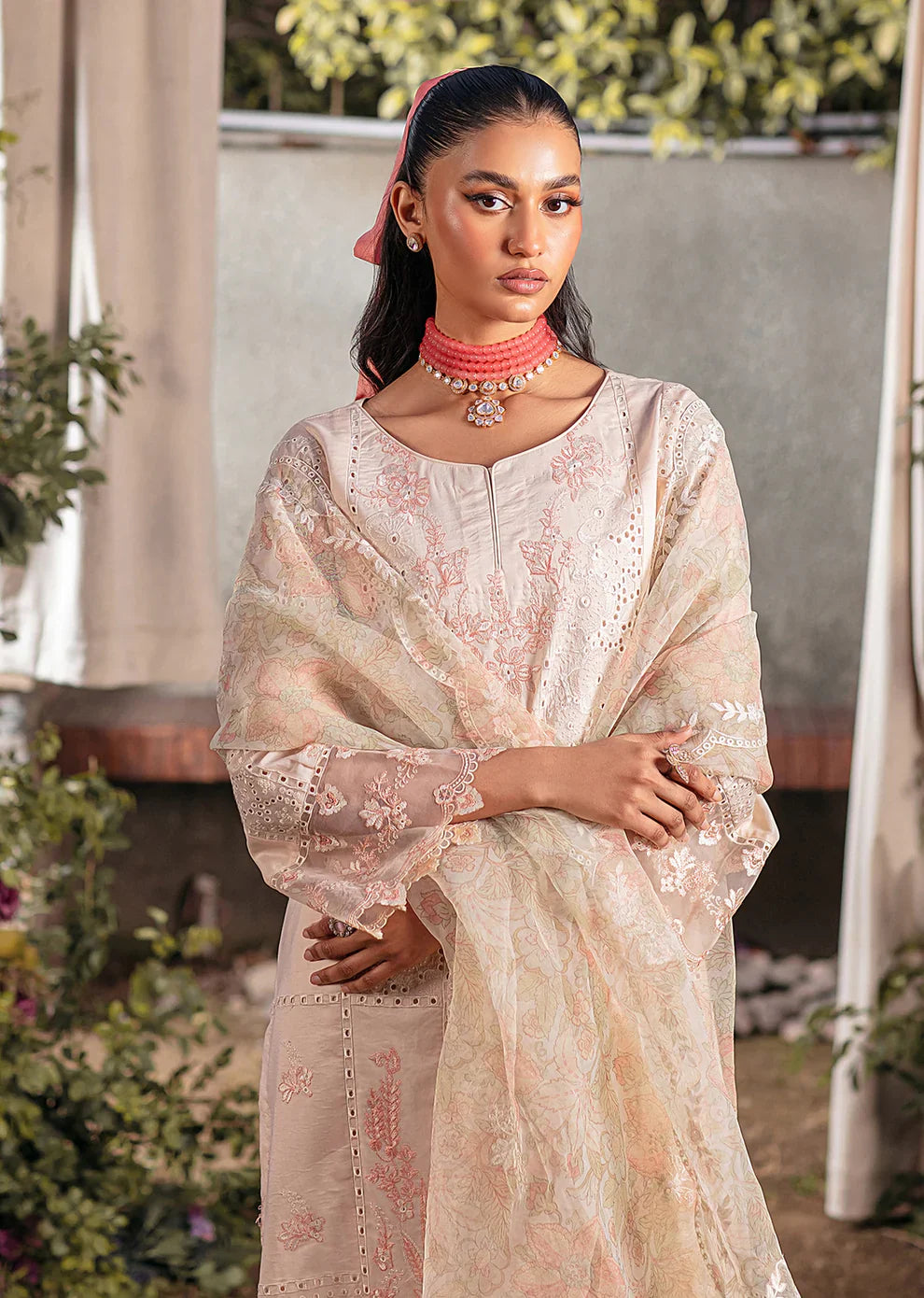 Mohagni | Muntazir Luxury Lawn 24 | CM-04 - Official Mohagni stockist in UK - Sakeena London