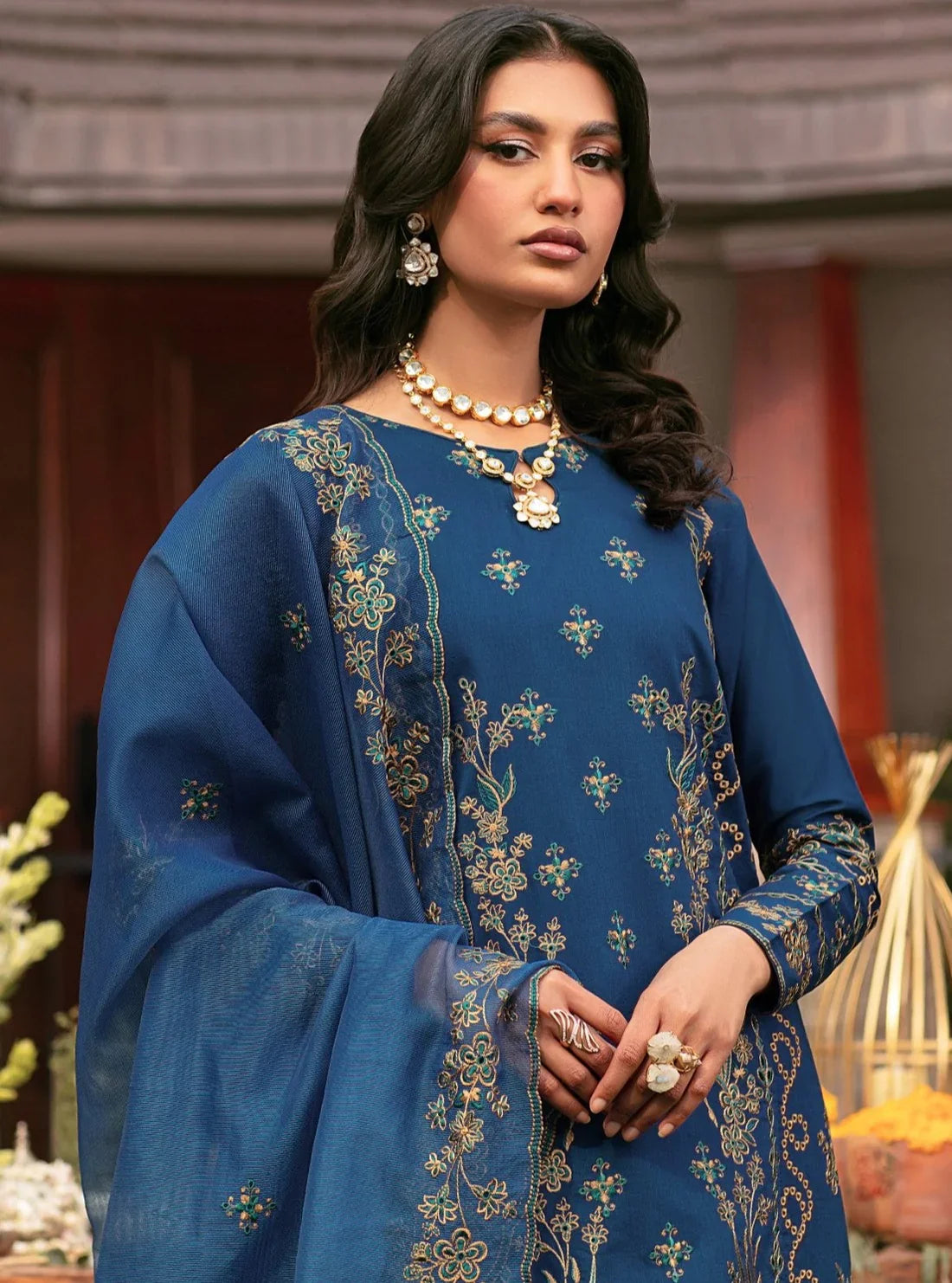 Mohagni | Muntazir Luxury Lawn 24 | CM-06 - Official Mohagni stockist in UK - Sakeena London