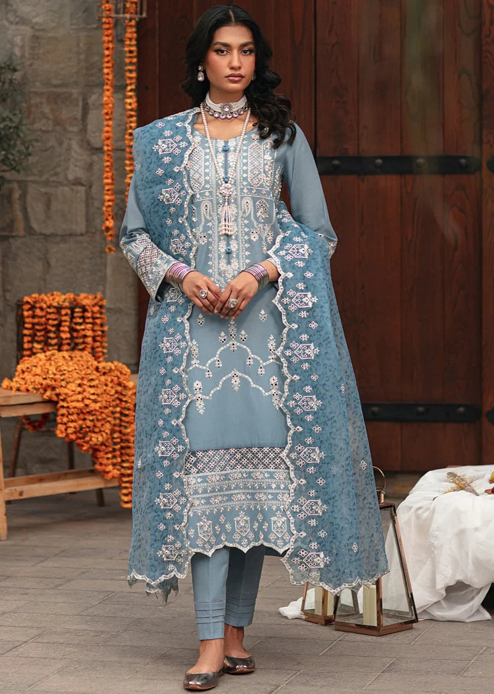 Mohagni | Muntazir Luxury Lawn 24 | CM-07 - Official Mohagni stockist in UK - Sakeena London