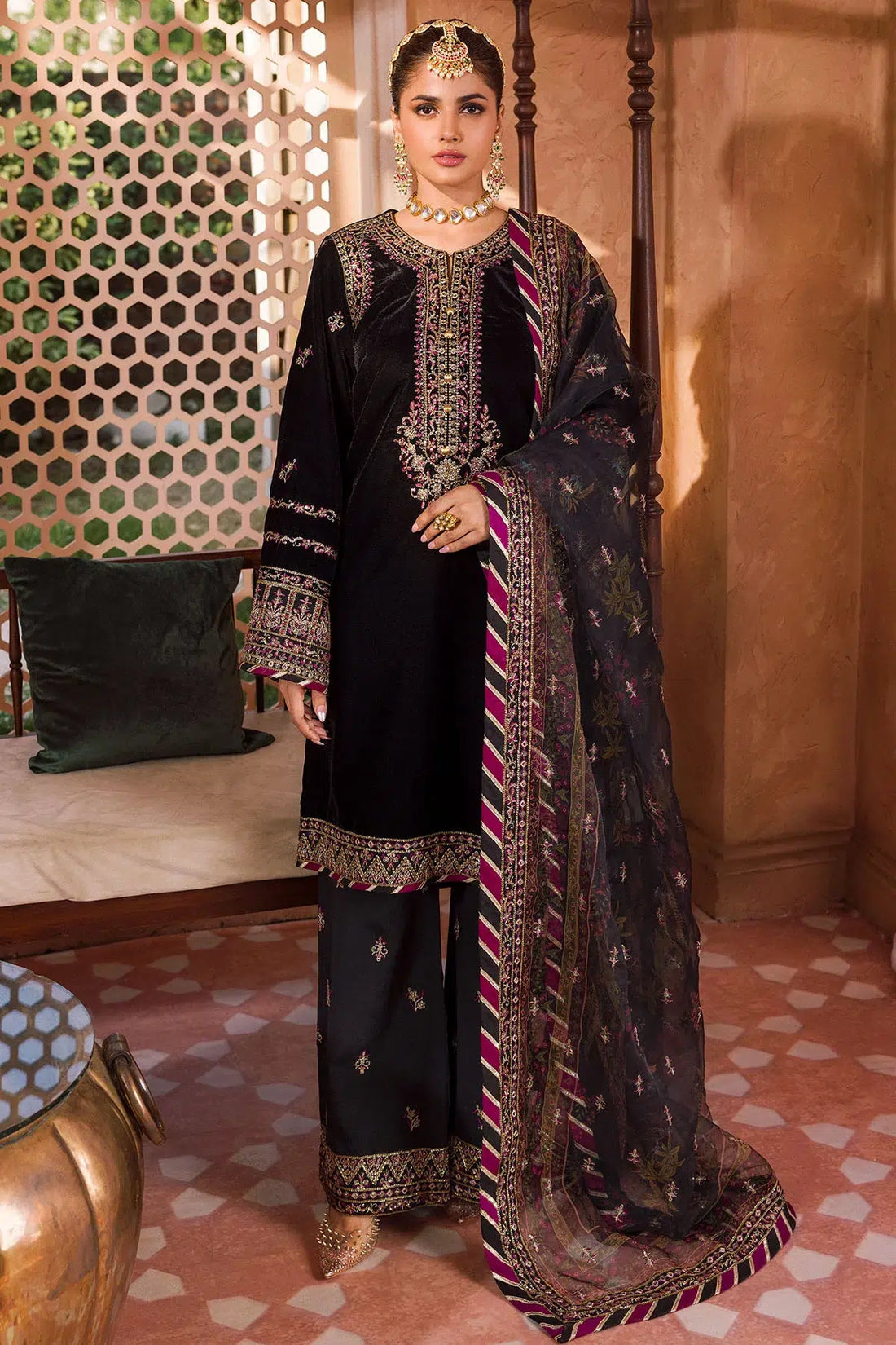 Motifz | Grand Velour Velvet Collection | 4404 - Official Motifz stockist in UK - Sakeena London