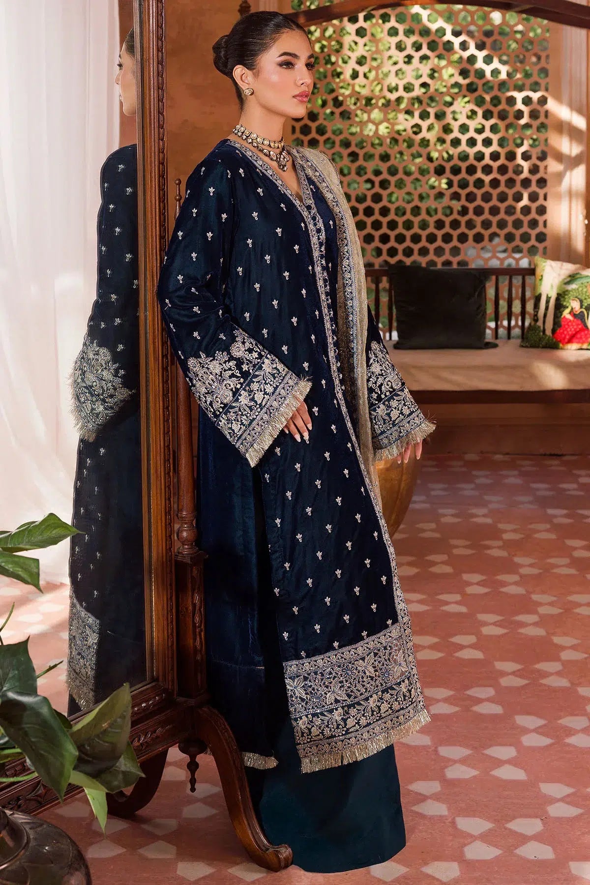 Motifz | Grand Velour Velvet Collection | 4406 - Official Motifz stockist in UK - Sakeena London