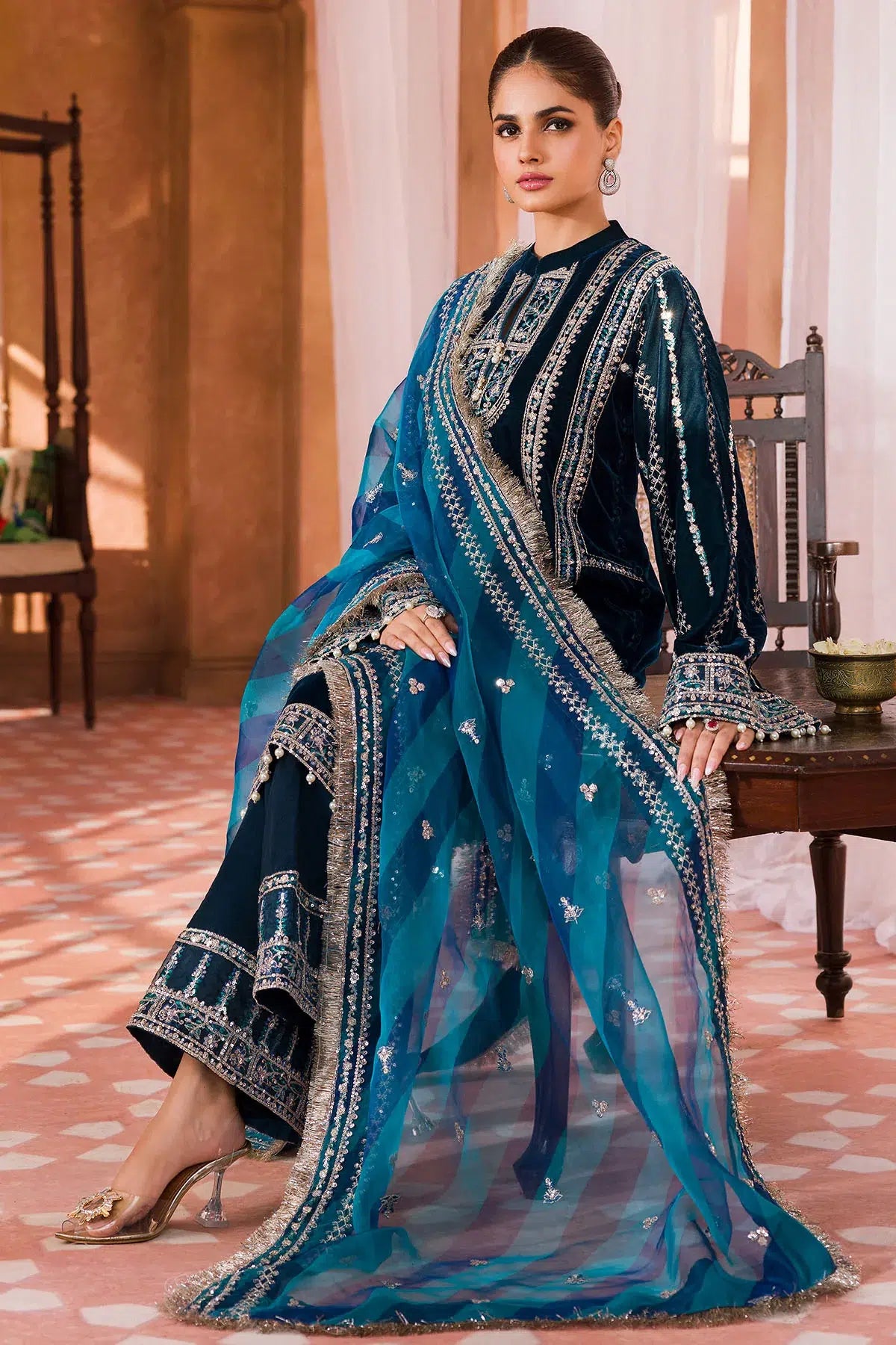Motifz | Grand Velour Velvet Collection | 4401 - Official Motifz stockist in UK - Sakeena London