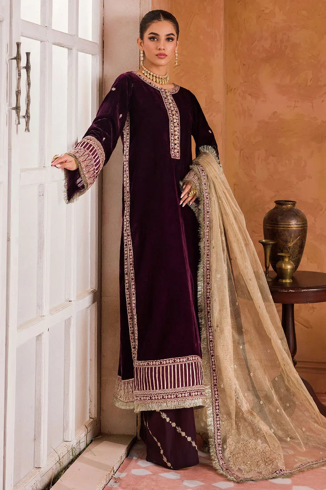 Motifz | Grand Velour Velvet Collection | 4402 - Official Motifz stockist in UK - Sakeena London