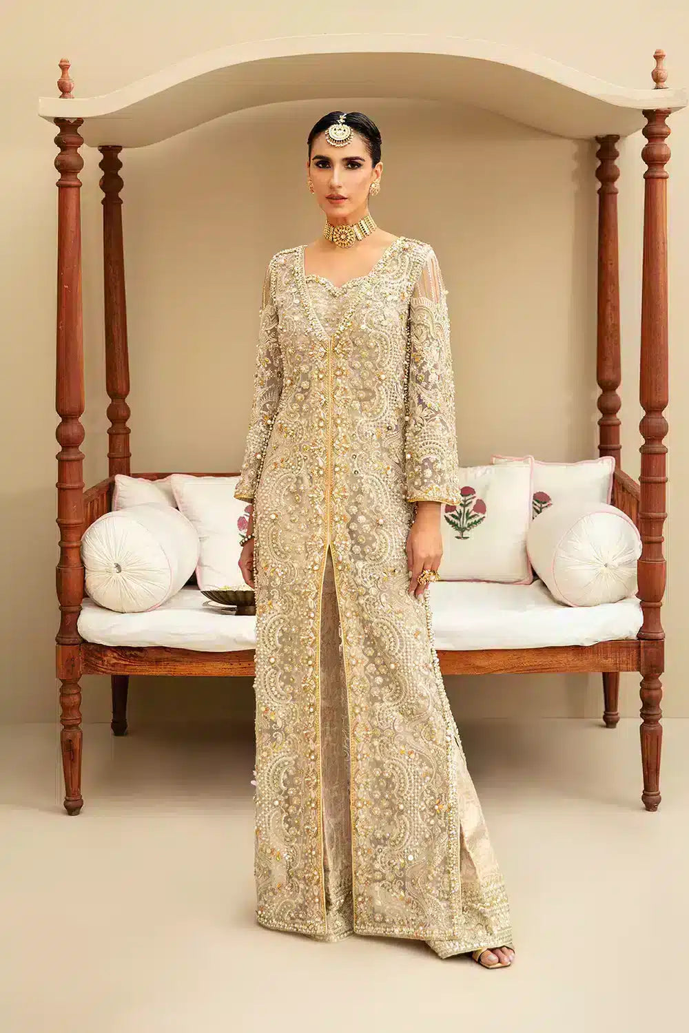 Mysie by Tahira | Festive Formals 24 | Izzy - Official Mysie by Tahira stockist in UK - Sakeena London