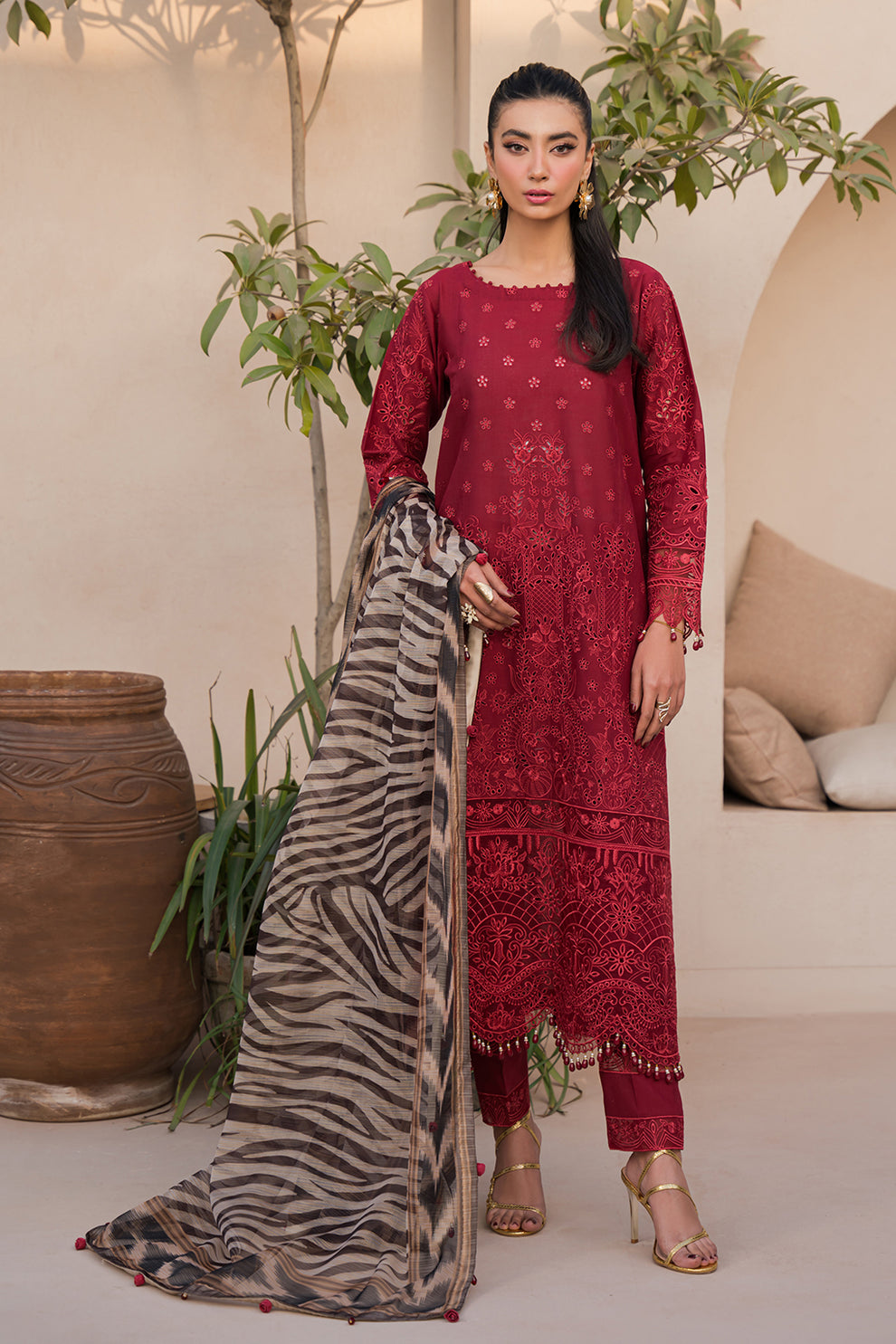 Neeshay | Symphony Luxury Lawn 24 | Cadence - Official Neeshay stockist in UK - Sakeena London