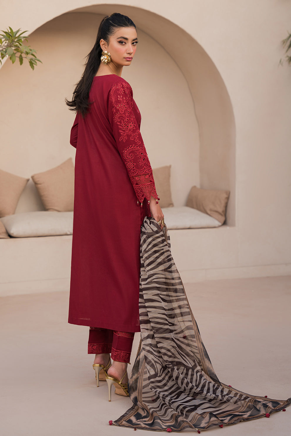 Neeshay | Symphony Luxury Lawn 24 | Cadence - Official Neeshay stockist in UK - Sakeena London