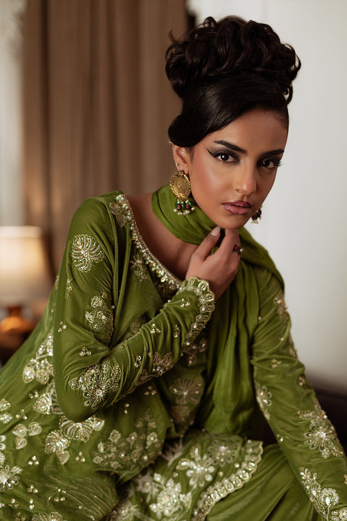 Saira Rizwan | Velvet Pret 25 | KAHWA-SRVP25-08 - Official Saira Rizwan stockist in UK - Sakeena London