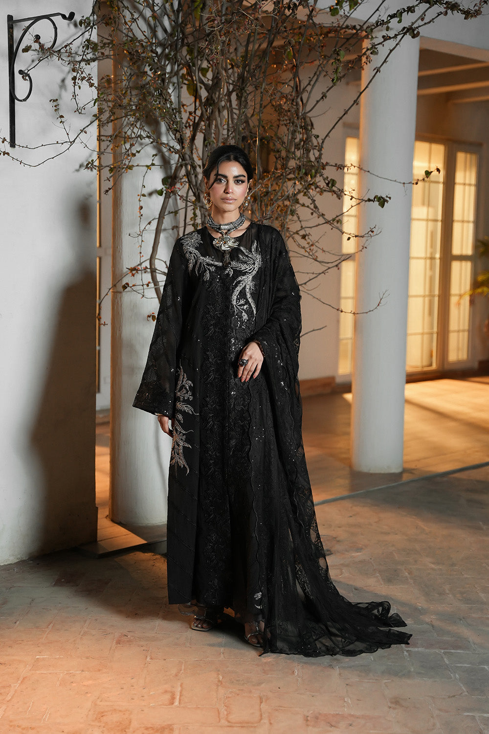 Nilofer Shahid | Verve Summer 24 | Amorist (3pc)- Verve SS 24 - Official Nilofer Shahid stockist in UK - Sakeena London